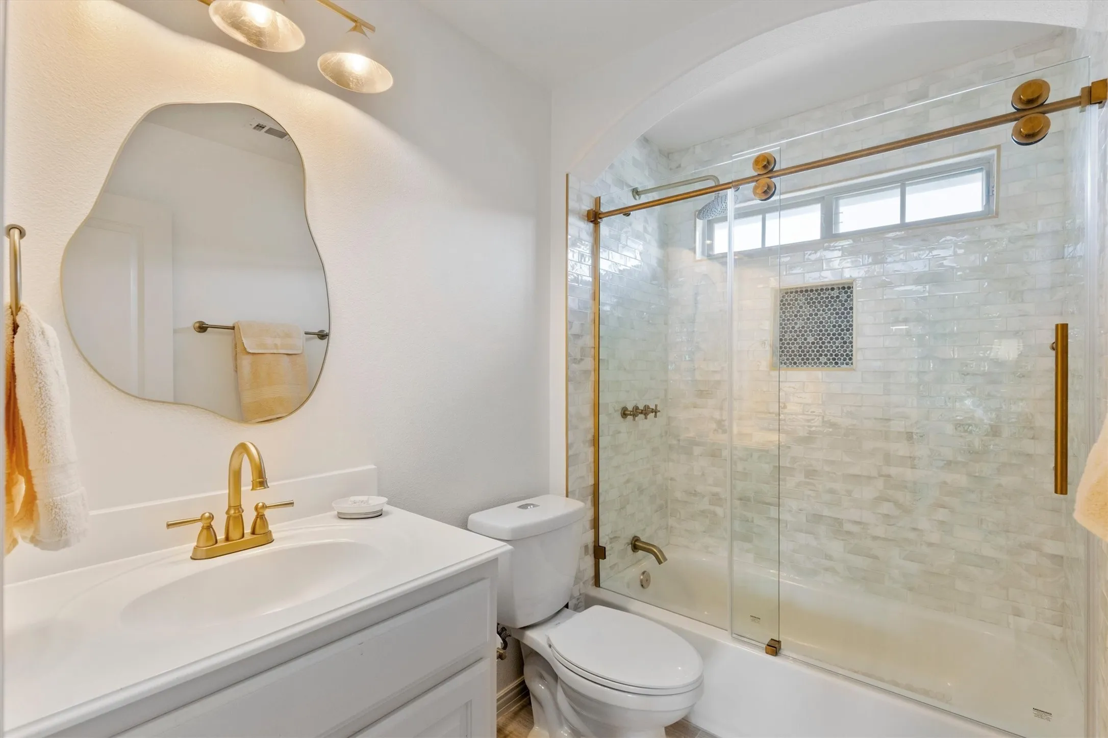 upstairs bathroom