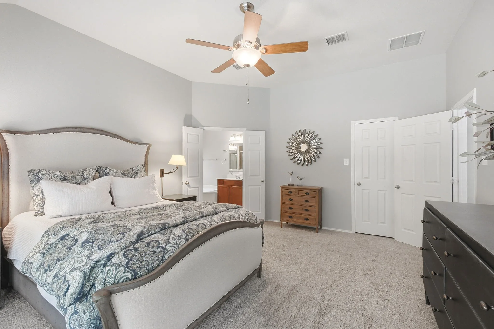 Single Family Residence For Sale in Collin County , 1313 Canyon Creek Road, Wylie, Texas 75098, 4 Bedroom, 3 Bathroom, 2 Garage spaces, 2,719 Sqft, built in 2006, mls#21387600, Real Estate Agent in Wylie, Homes For Sale in Collin county, Homes For Sale in Wylie, Realtor in Wylie Texas, Real Estate Brokerage Independent Realty Texas, Luminita Cordes Realtor