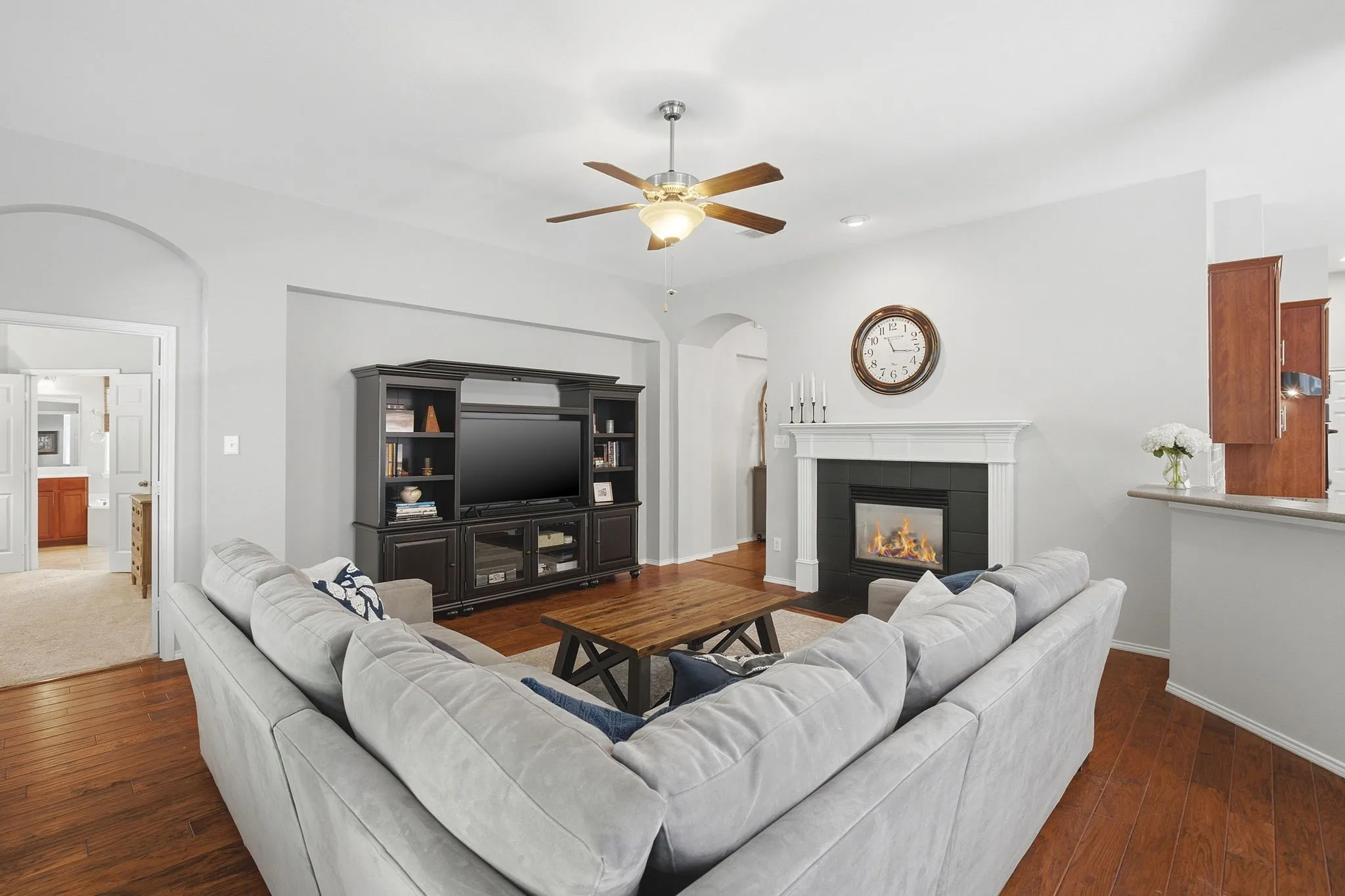 Single Family Residence For Sale in Collin County , 1313 Canyon Creek Road, Wylie, Texas 75098, 4 Bedroom, 3 Bathroom, 2 Garage spaces, 2,719 Sqft, built in 2006, mls#21387600, Real Estate Agent in Wylie, Homes For Sale in Collin county, Homes For Sale in Wylie, Realtor in Wylie Texas, Real Estate Brokerage Independent Realty Texas, Luminita Cordes Realtor