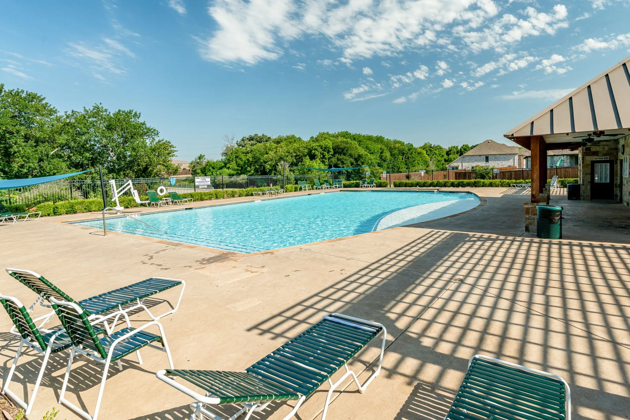 Single Family Residence For Sale in Collin County , 1313 Canyon Creek Road, Wylie, Texas 75098, 4 Bedroom, 3 Bathroom, 2 Garage spaces, 2,719 Sqft, built in 2006, mls#21387600, Real Estate Agent in Wylie, Homes For Sale in Collin county, Homes For Sale in Wylie, Realtor in Wylie Texas, Real Estate Brokerage Independent Realty Texas, Luminita Cordes Realtor