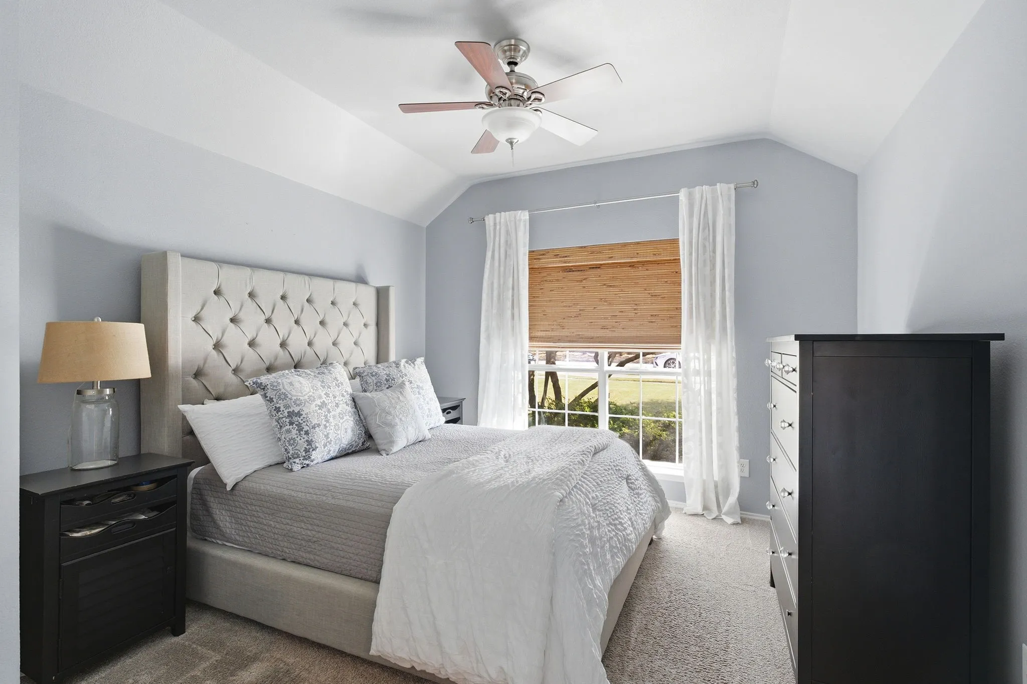 Single Family Residence For Sale in Collin County , 1313 Canyon Creek Road, Wylie, Texas 75098, 4 Bedroom, 3 Bathroom, 2 Garage spaces, 2,719 Sqft, built in 2006, mls#21387600, Real Estate Agent in Wylie, Homes For Sale in Collin county, Homes For Sale in Wylie, Realtor in Wylie Texas, Real Estate Brokerage Independent Realty Texas, Luminita Cordes Realtor