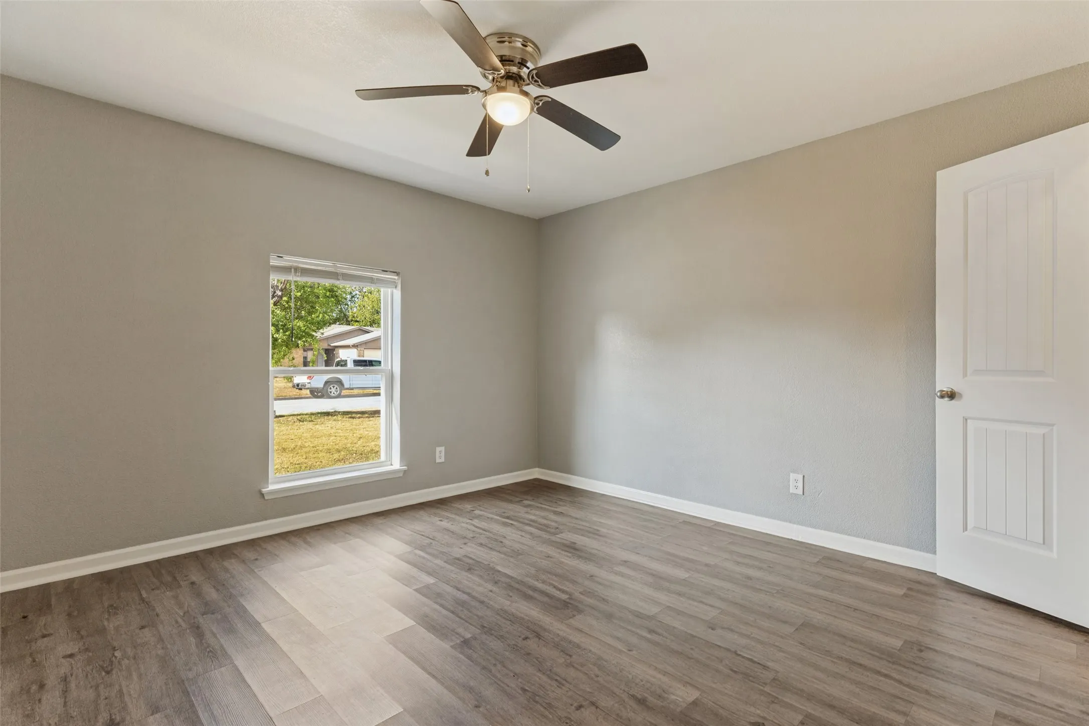 Single Family Residence For Rent in Tarrant County , 524 Cole Avenue, Saginaw, Texas 76179, 3 Bedroom, 2 Bathroom, 2 Garage spaces, 1,389 Sqft, built in 1978, mls#21390037, Real Estate Agent in Saginaw, Homes For Rent in Tarrant county, Homes For Rent in Saginaw, Realtor in Saginaw Texas, Real Estate Brokerage Independent Realty Texas, Luminita Cordes Realtor