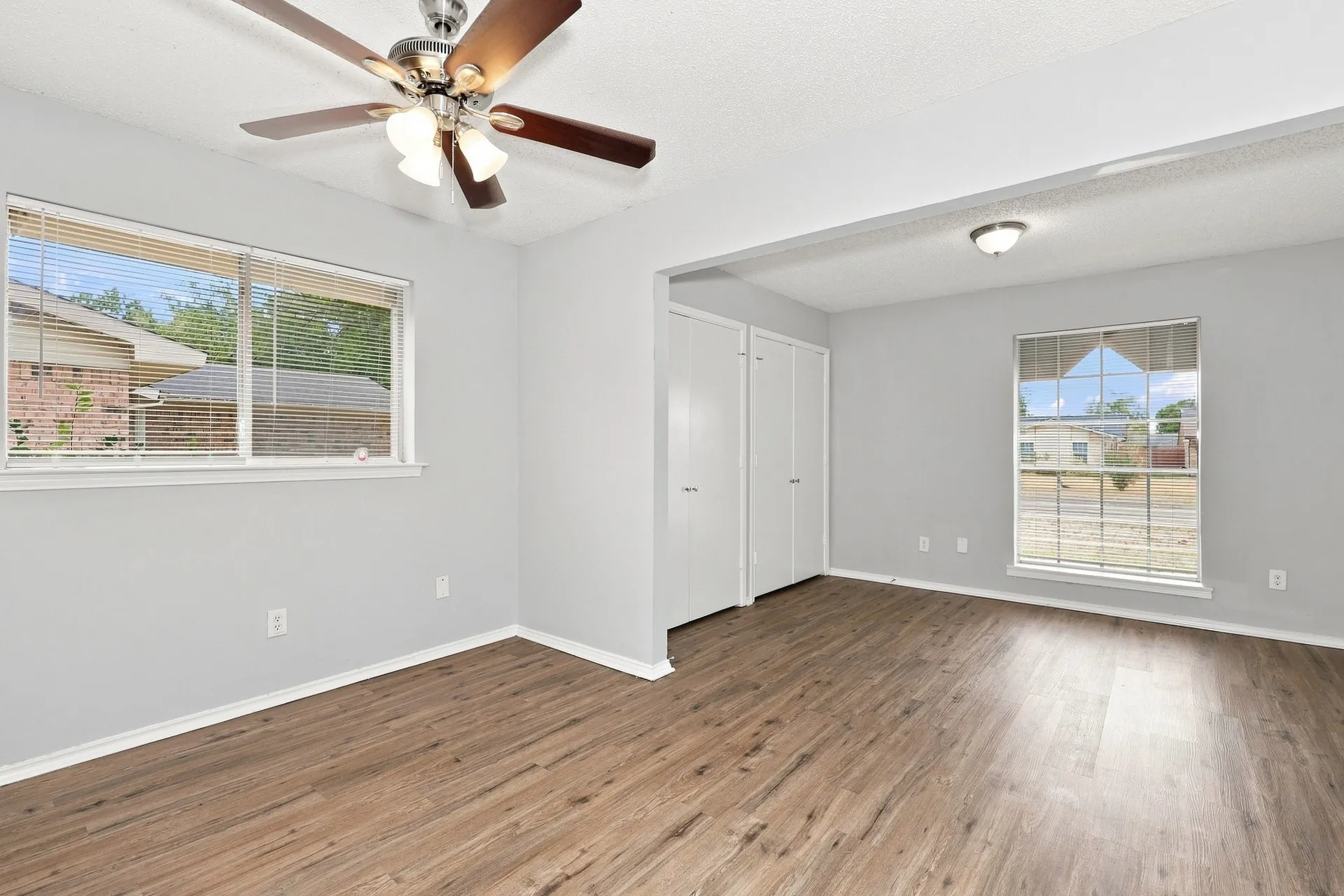 Single Family Residence For Rent in Dallas County , 1349 Rutherford Drive, Mesquite, Texas 75149, 3 Bedroom, 2 Bathroom, 2 Garage spaces, 1,352 Sqft, built in 1972, mls#21382752, Real Estate Agent in Mesquite, Homes For Rent in Dallas county, Homes For Rent in Mesquite, Realtor in Mesquite Texas, Real Estate Brokerage Independent Realty Texas, Luminita Cordes Realtor