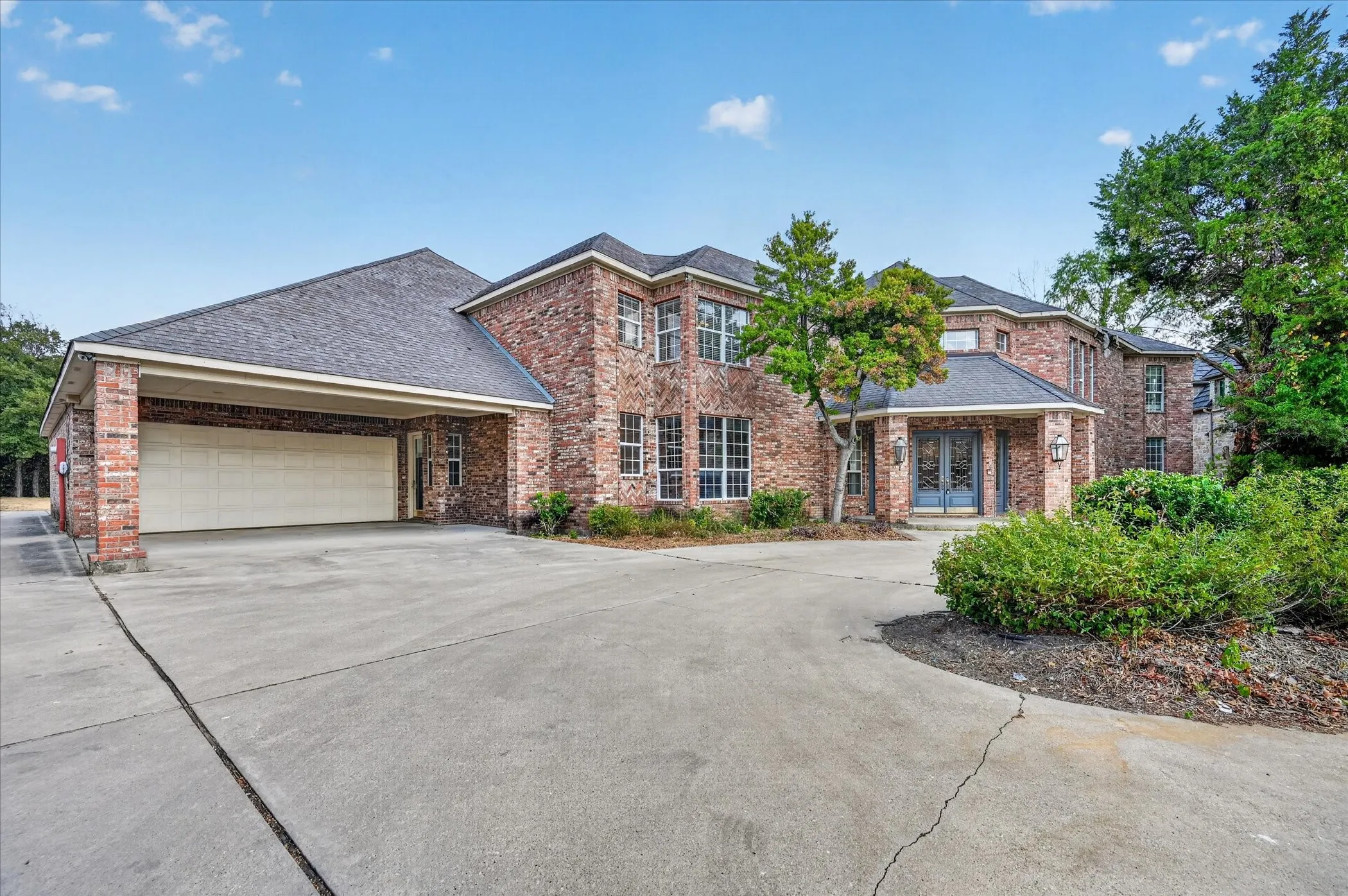 Single Family Residence For Sale in Dallas County , 7007 Spanky Branch Court, Dallas, Texas 75248, 6 Bedroom, 9 Bathroom, 3 Garage spaces, 7,908 Sqft, built in 1995, mls#21387810, Real Estate Agent in Dallas, Homes For Sale in Dallas county, Homes For Sale in Dallas, Realtor in Dallas Texas, Real Estate Brokerage Independent Realty Texas, Luminita Cordes Realtor