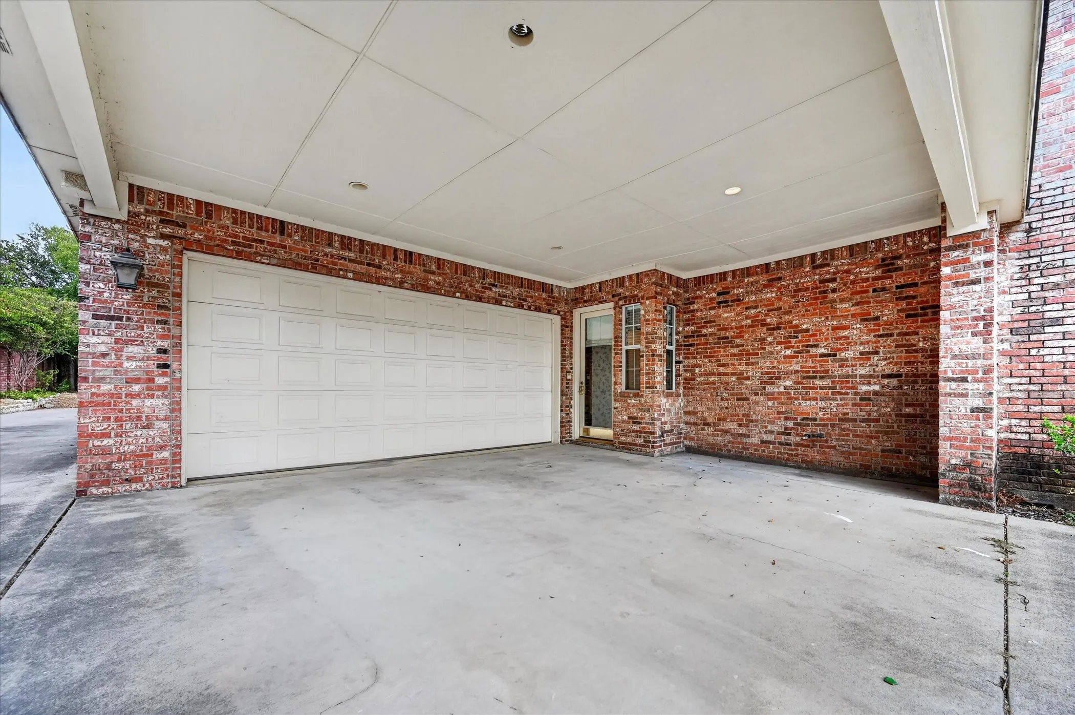 Single Family Residence For Sale in Dallas County , 7007 Spanky Branch Court, Dallas, Texas 75248, 6 Bedroom, 9 Bathroom, 3 Garage spaces, 7,908 Sqft, built in 1995, mls#21387810, Real Estate Agent in Dallas, Homes For Sale in Dallas county, Homes For Sale in Dallas, Realtor in Dallas Texas, Real Estate Brokerage Independent Realty Texas, Luminita Cordes Realtor
