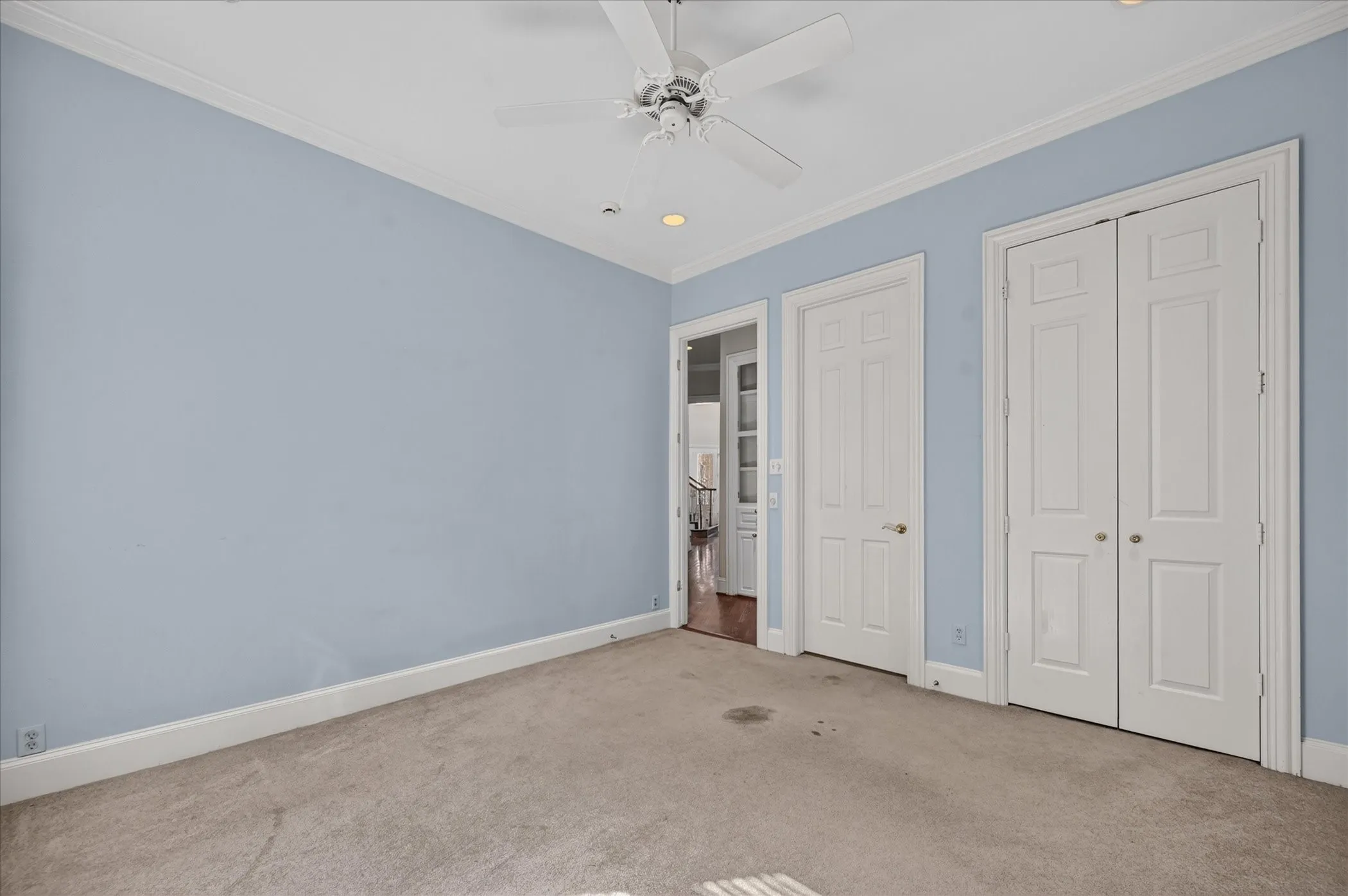 Single Family Residence For Sale in Dallas County , 7007 Spanky Branch Court, Dallas, Texas 75248, 6 Bedroom, 9 Bathroom, 3 Garage spaces, 7,908 Sqft, built in 1995, mls#21387810, Real Estate Agent in Dallas, Homes For Sale in Dallas county, Homes For Sale in Dallas, Realtor in Dallas Texas, Real Estate Brokerage Independent Realty Texas, Luminita Cordes Realtor