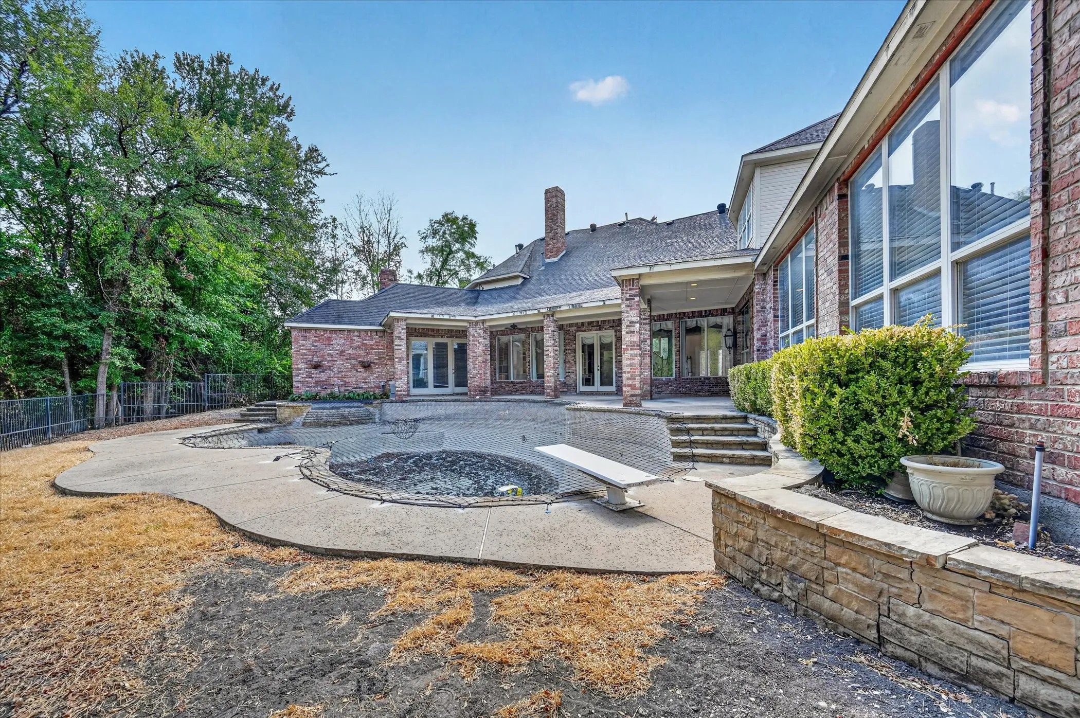 Single Family Residence For Sale in Dallas County , 7007 Spanky Branch Court, Dallas, Texas 75248, 6 Bedroom, 9 Bathroom, 3 Garage spaces, 7,908 Sqft, built in 1995, mls#21387810, Real Estate Agent in Dallas, Homes For Sale in Dallas county, Homes For Sale in Dallas, Realtor in Dallas Texas, Real Estate Brokerage Independent Realty Texas, Luminita Cordes Realtor