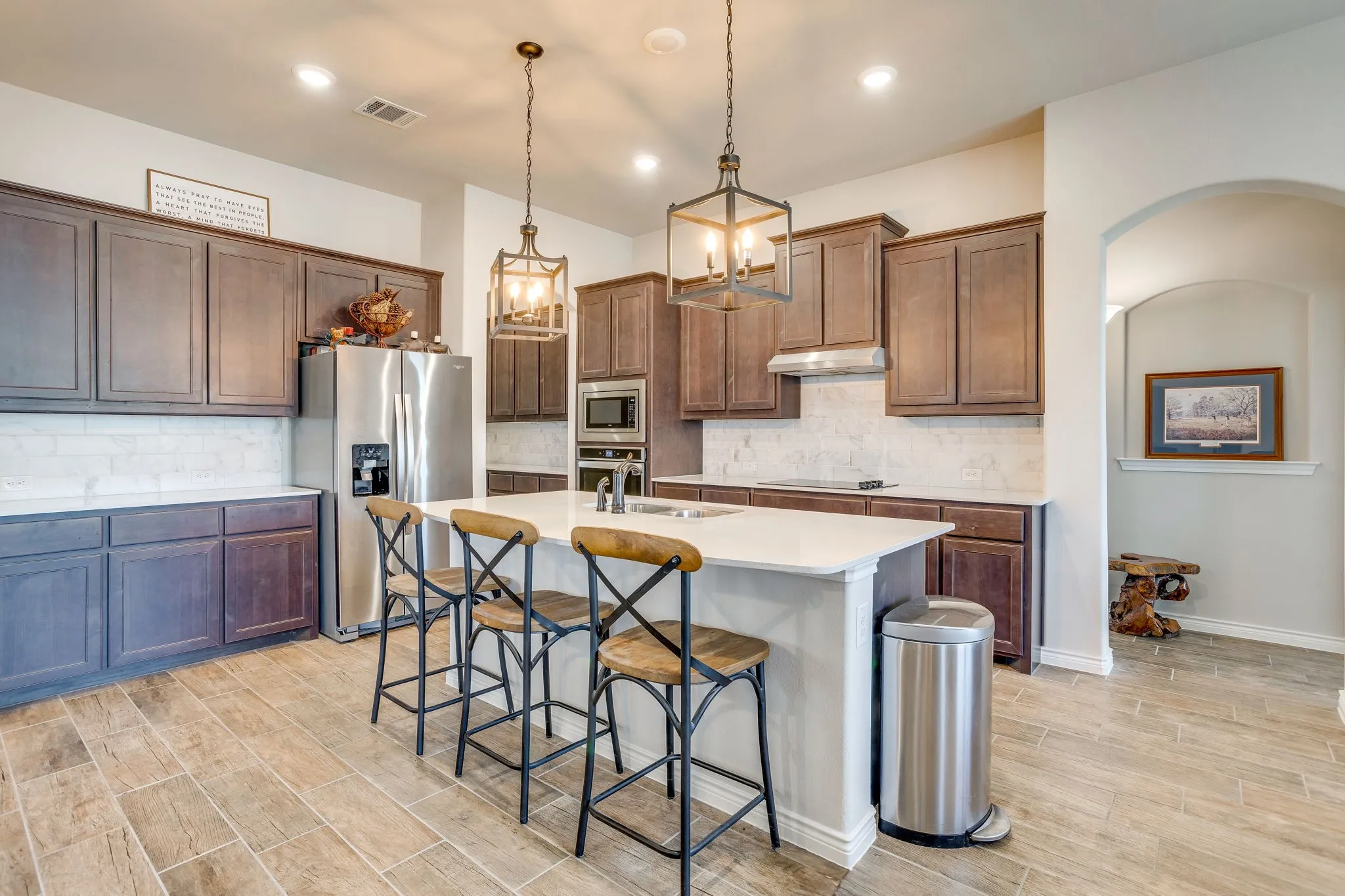 Single Family Residence For Sale in Johnson County , 1008 Wildwood Drive, Joshua, Texas 76058, 3 Bedroom, 3 Bathroom, 2 Garage spaces, 2,441 Sqft, built in 2021, mls#21389831, Real Estate Agent in Joshua, Homes For Sale in Johnson county, Homes For Sale in Joshua, Realtor in Joshua Texas, Real Estate Brokerage Independent Realty Texas, Luminita Cordes Realtor