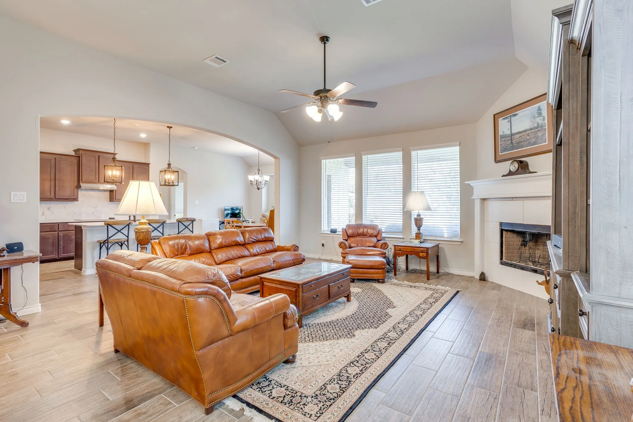 Single Family Residence For Sale in Johnson County , 1008 Wildwood Drive, Joshua, Texas 76058, 3 Bedroom, 3 Bathroom, 2 Garage spaces, 2,441 Sqft, built in 2021, mls#21389831, Real Estate Agent in Joshua, Homes For Sale in Johnson county, Homes For Sale in Joshua, Realtor in Joshua Texas, Real Estate Brokerage Independent Realty Texas, Luminita Cordes Realtor