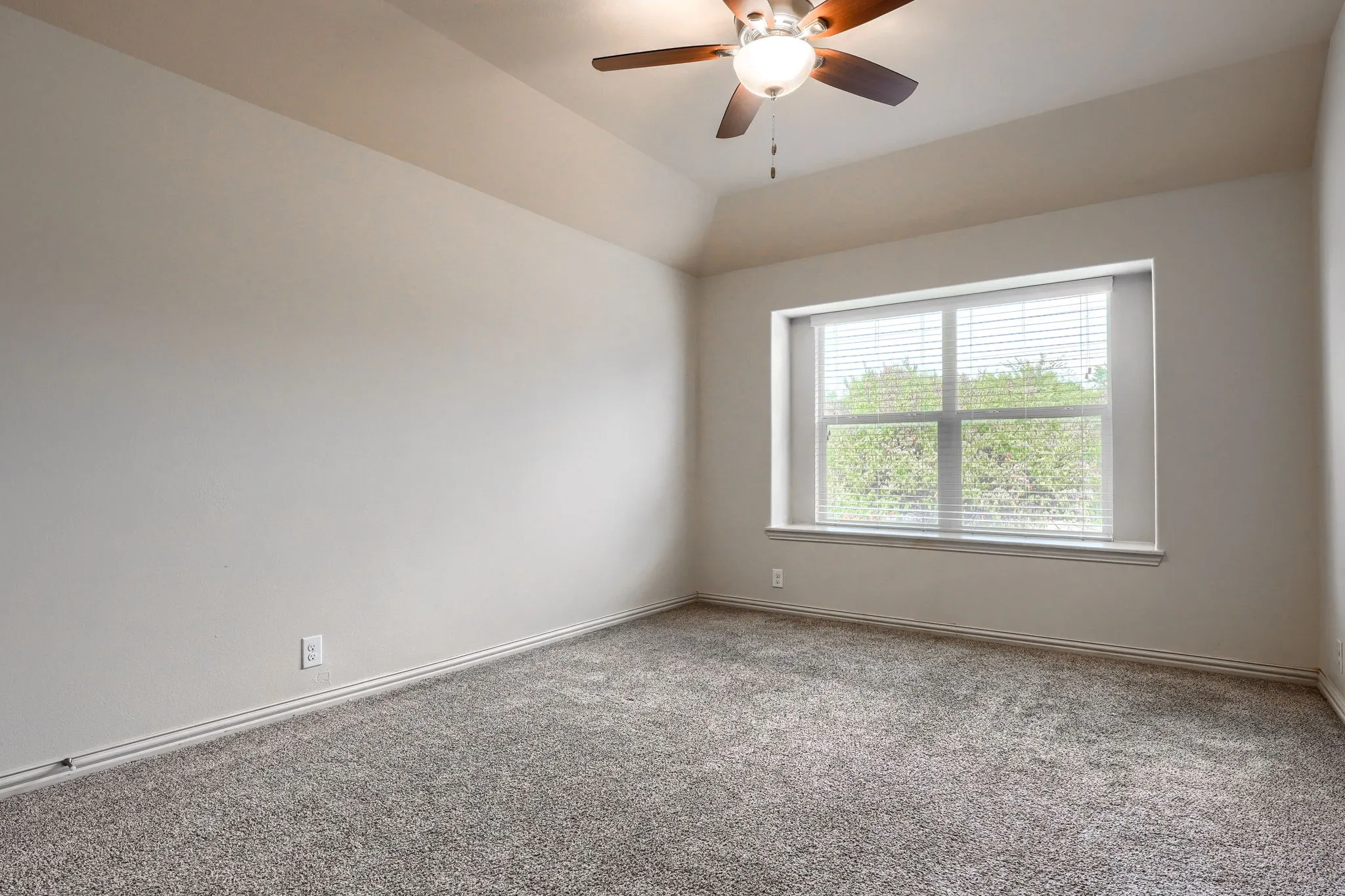 2nd Primary Bedroom