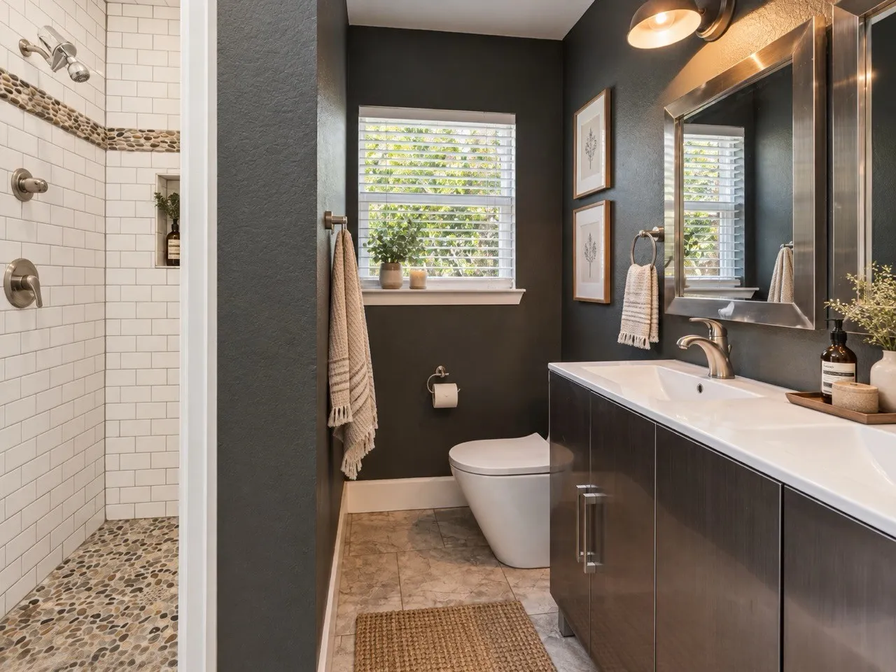 staged primary bath