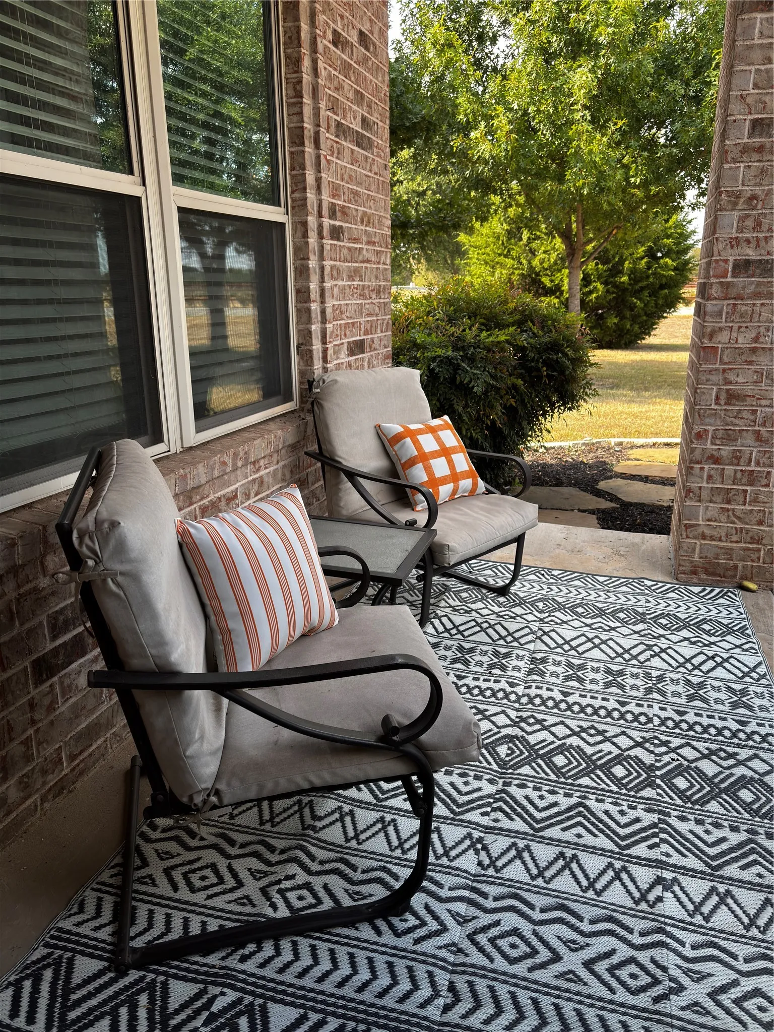 Single Family Residence For Sale in Denton County , 2709 Winthrop Hill Road, Denton, Texas 76226, 4 Bedroom, 3 Bathroom, 2 Garage spaces, 3,021 Sqft, built in 2005, mls#21389892, Real Estate Agent in Denton, Homes For Sale in Denton county, Homes For Sale in Denton, Realtor in Denton Texas, Real Estate Brokerage Independent Realty Texas, Luminita Cordes Realtor