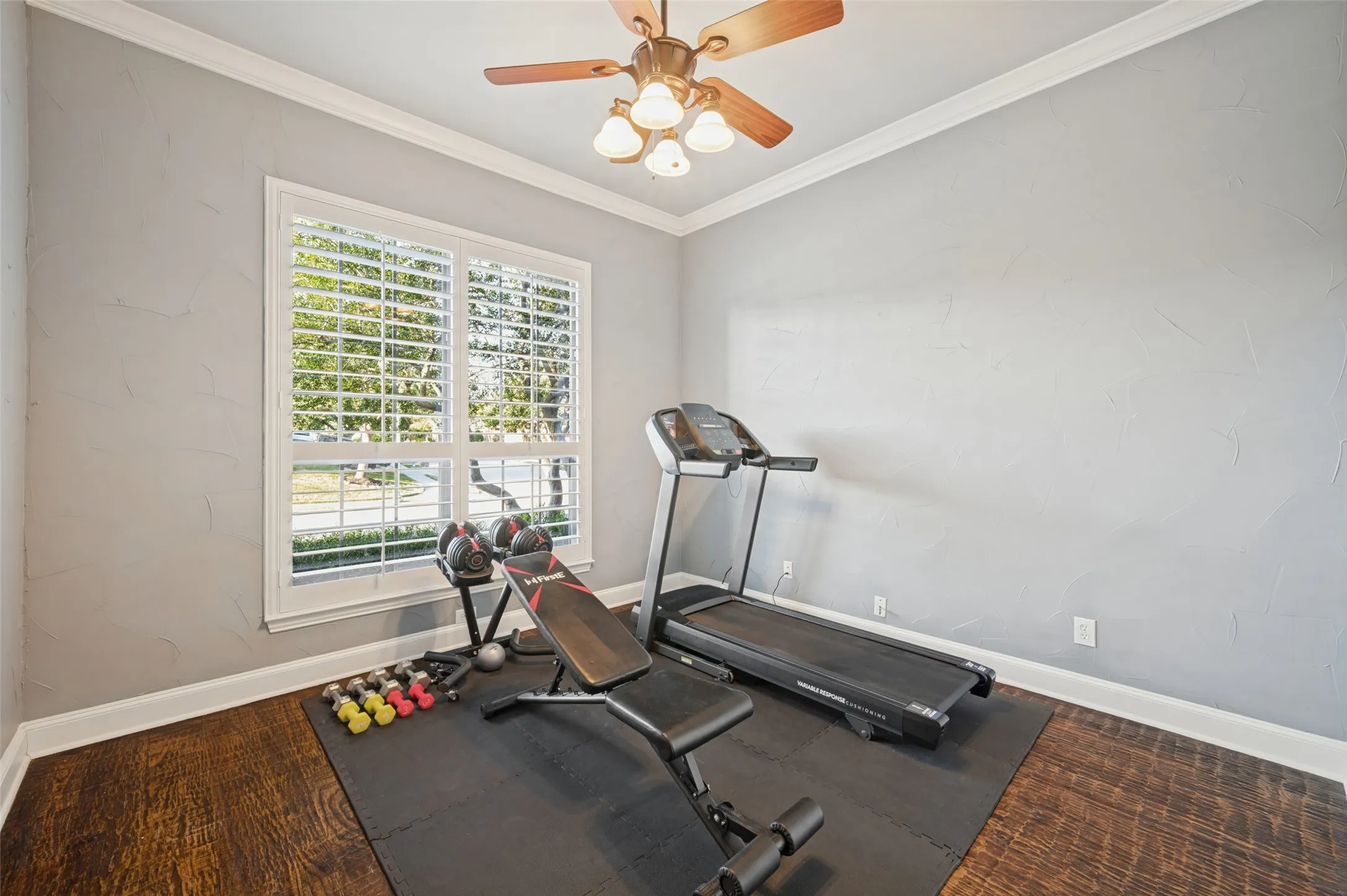 Single Family Residence For Sale in Collin County , 2570 BENDBROOK Trail, Prosper, Texas 75078, 5 Bedroom, 4 Bathroom, 3 Garage spaces, 4,019 Sqft, built in 2002, mls#21388863, Real Estate Agent in Prosper, Homes For Sale in Collin county, Homes For Sale in Prosper, Realtor in Prosper Texas, Real Estate Brokerage Independent Realty Texas, Luminita Cordes Realtor