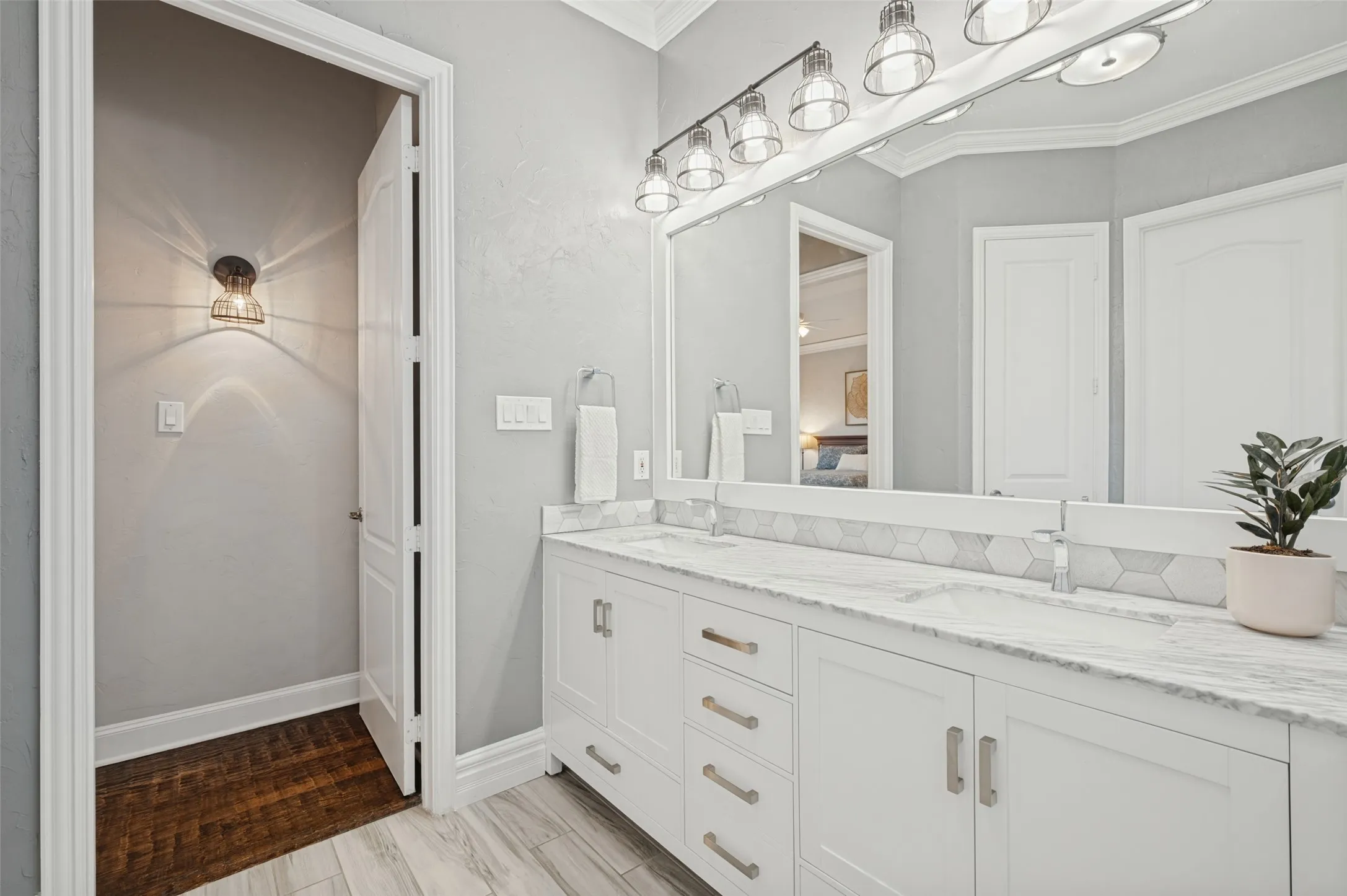 Single Family Residence For Sale in Collin County , 2570 BENDBROOK Trail, Prosper, Texas 75078, 5 Bedroom, 4 Bathroom, 3 Garage spaces, 4,019 Sqft, built in 2002, mls#21388863, Real Estate Agent in Prosper, Homes For Sale in Collin county, Homes For Sale in Prosper, Realtor in Prosper Texas, Real Estate Brokerage Independent Realty Texas, Luminita Cordes Realtor