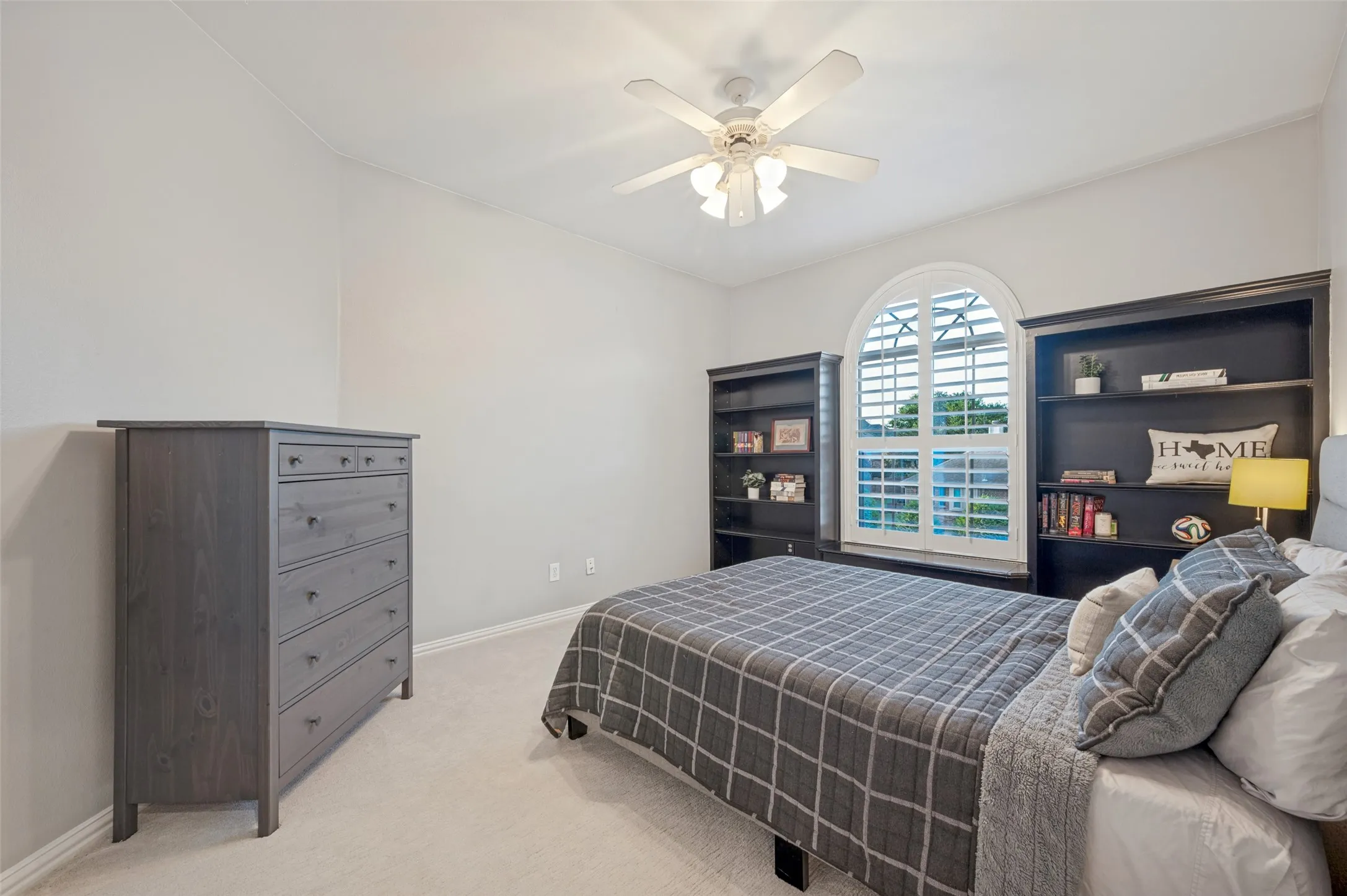 Single Family Residence For Sale in Collin County , 2570 BENDBROOK Trail, Prosper, Texas 75078, 5 Bedroom, 4 Bathroom, 3 Garage spaces, 4,019 Sqft, built in 2002, mls#21388863, Real Estate Agent in Prosper, Homes For Sale in Collin county, Homes For Sale in Prosper, Realtor in Prosper Texas, Real Estate Brokerage Independent Realty Texas, Luminita Cordes Realtor