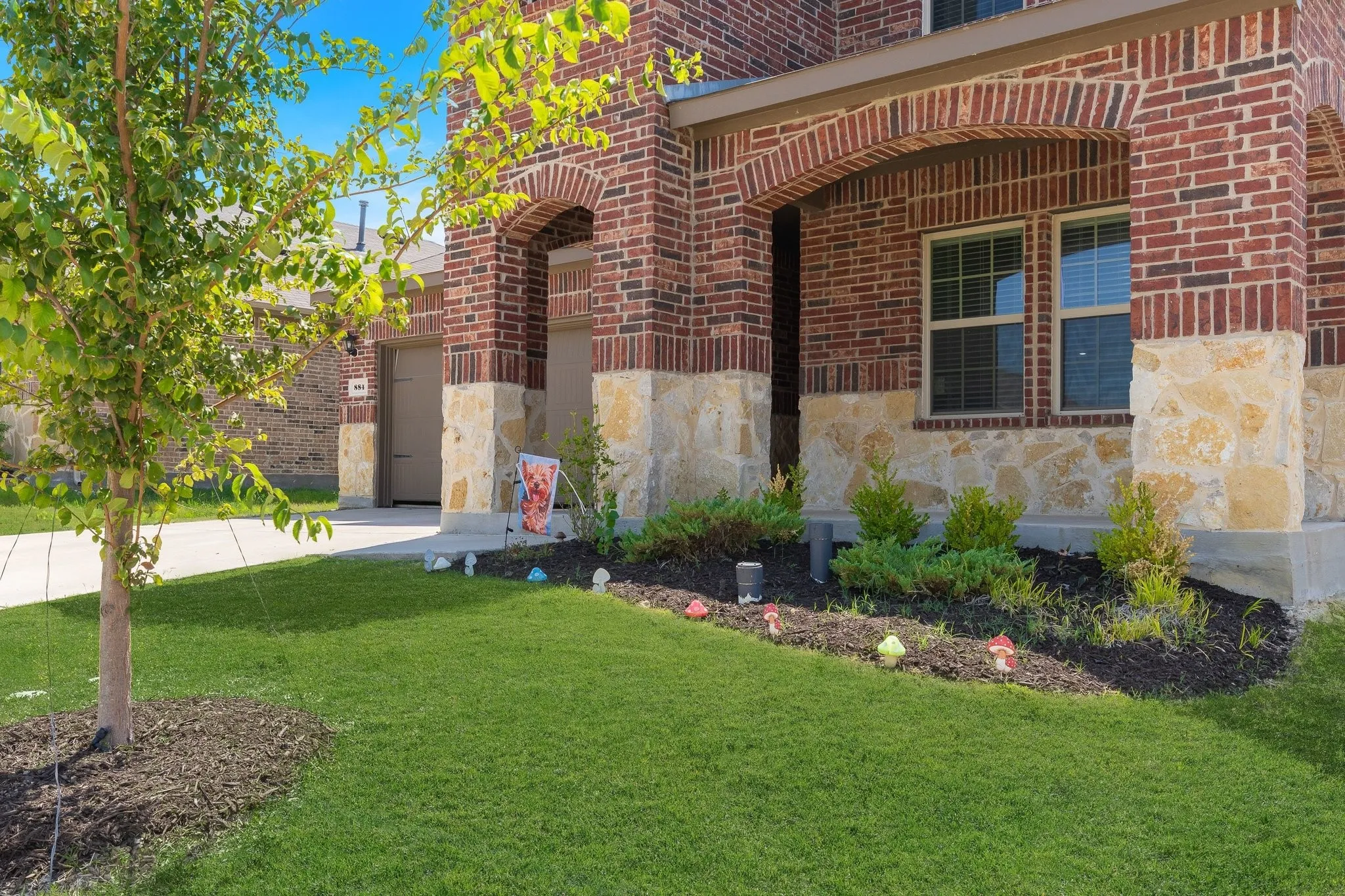 Single Family Residence For Sale in Ellis County , 884 Jett Drive, Ferris, Texas 75125, 4 Bedroom, 3 Bathroom, 2 Garage spaces, 2,396 Sqft, built in 2023, mls#21382078, Real Estate Agent in Ferris, Homes For Sale in Ellis county, Homes For Sale in Ferris, Realtor in Ferris Texas, Real Estate Brokerage Independent Realty Texas, Luminita Cordes Realtor