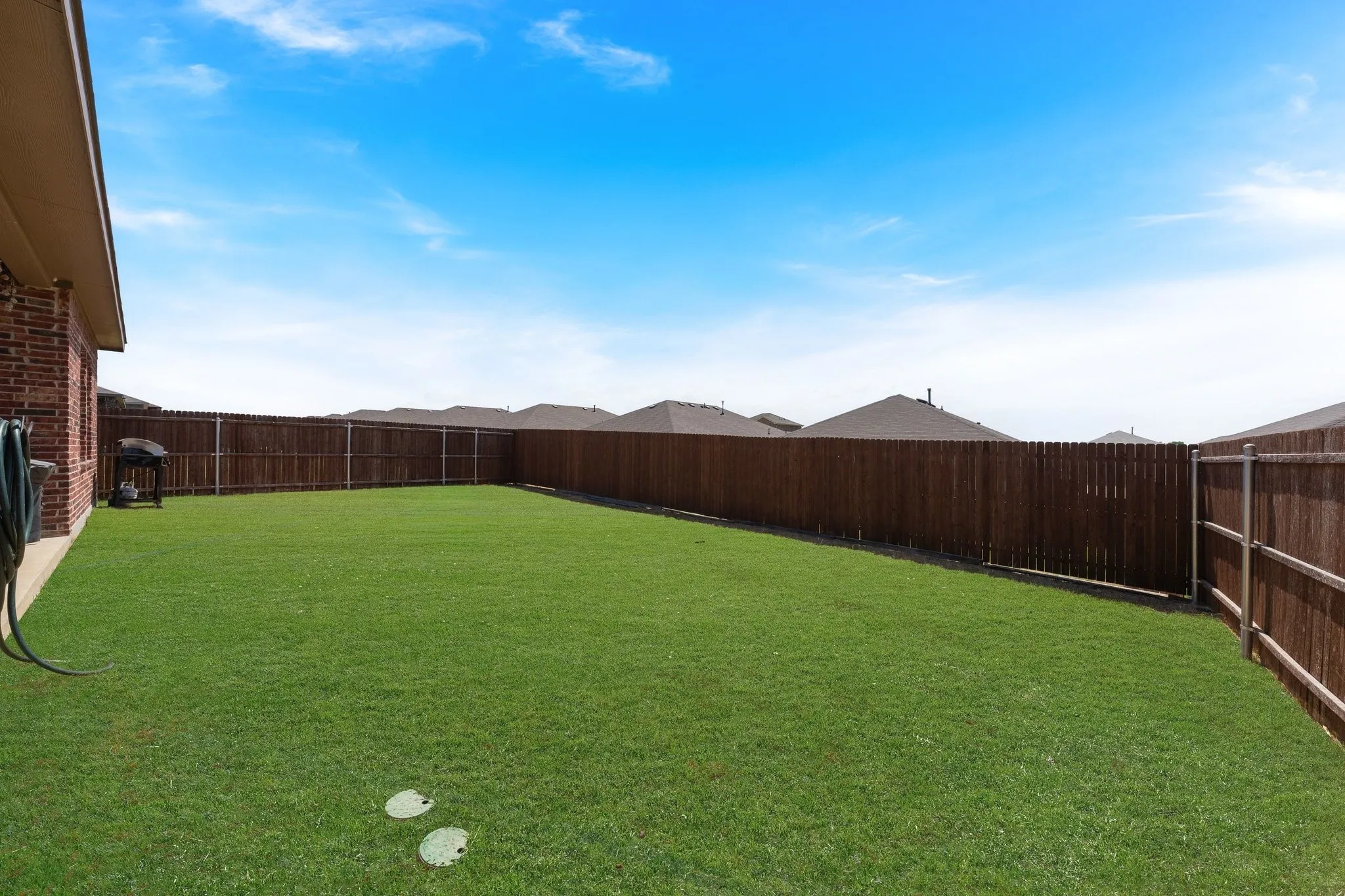 Single Family Residence For Sale in Ellis County , 884 Jett Drive, Ferris, Texas 75125, 4 Bedroom, 3 Bathroom, 2 Garage spaces, 2,396 Sqft, built in 2023, mls#21382078, Real Estate Agent in Ferris, Homes For Sale in Ellis county, Homes For Sale in Ferris, Realtor in Ferris Texas, Real Estate Brokerage Independent Realty Texas, Luminita Cordes Realtor