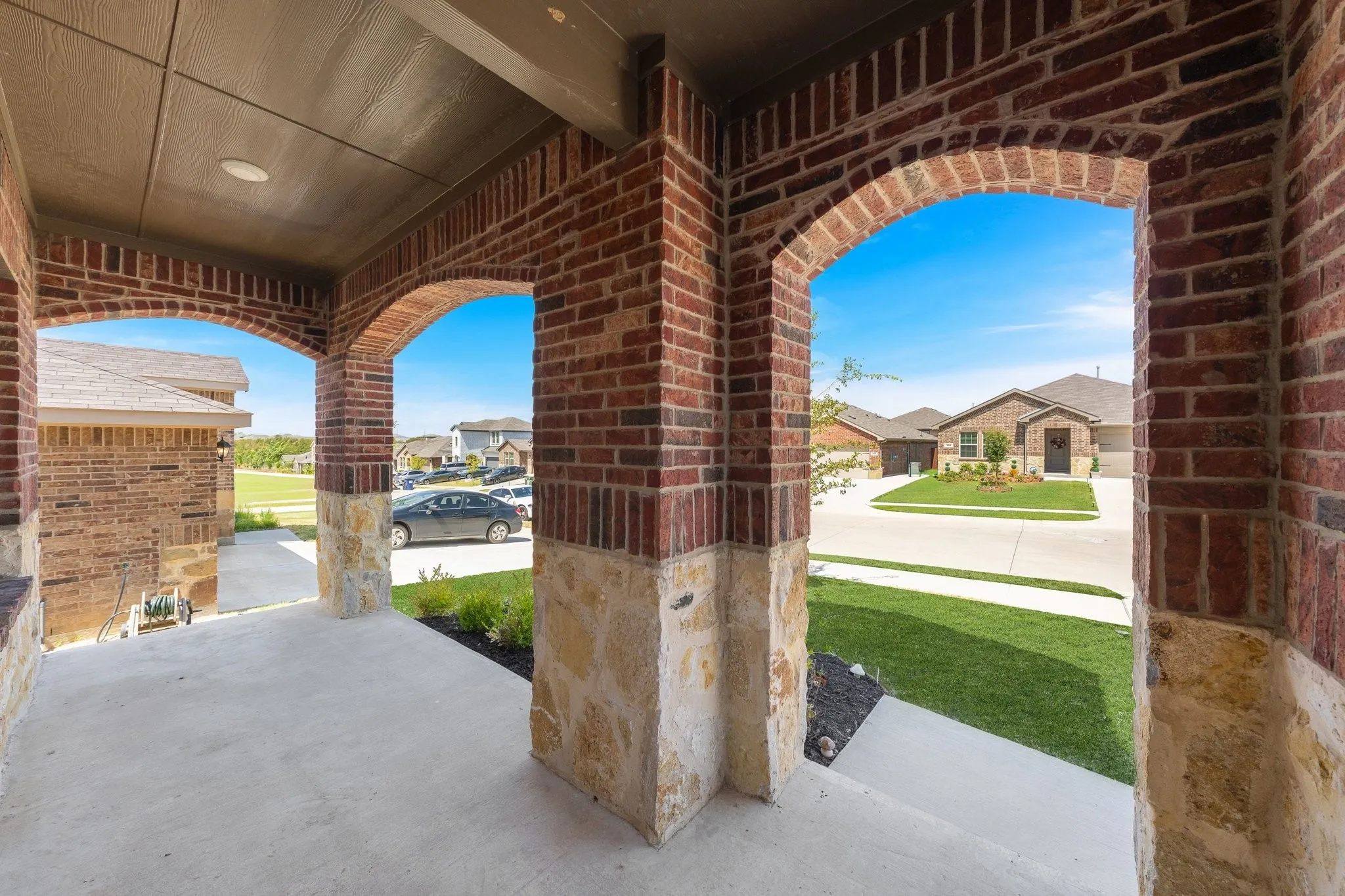 Single Family Residence For Sale in Ellis County , 884 Jett Drive, Ferris, Texas 75125, 4 Bedroom, 3 Bathroom, 2 Garage spaces, 2,396 Sqft, built in 2023, mls#21382078, Real Estate Agent in Ferris, Homes For Sale in Ellis county, Homes For Sale in Ferris, Realtor in Ferris Texas, Real Estate Brokerage Independent Realty Texas, Luminita Cordes Realtor