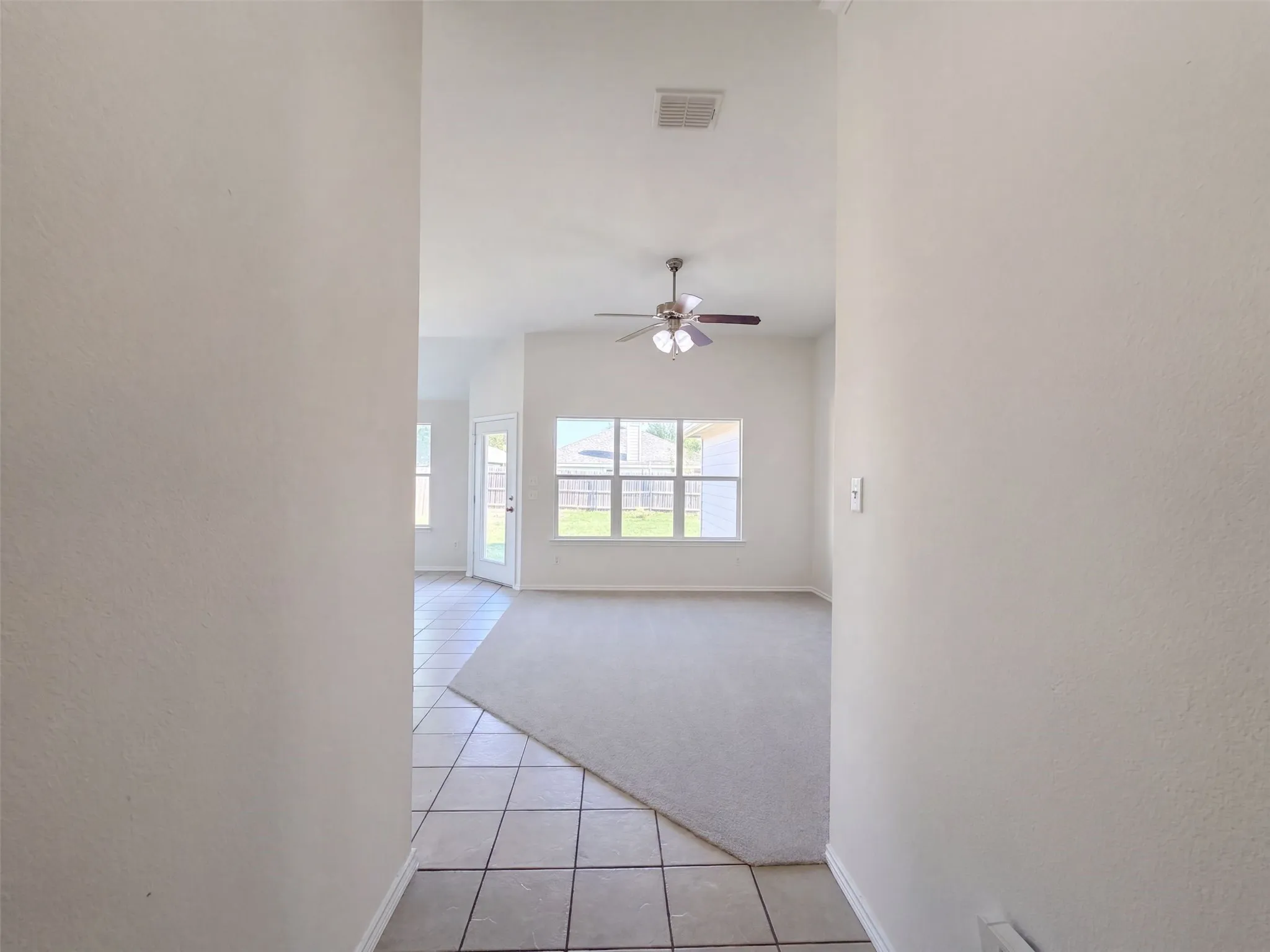Single Family Residence For Sale in Collin County , 804 Bamboo Drive, Anna, Texas 75409, 3 Bedroom, 2 Bathroom, 2 Garage spaces, 1,412 Sqft, built in 2010, mls#21390087, Real Estate Agent in Anna, Homes For Sale in Collin county, Homes For Sale in Anna, Realtor in Anna Texas, Real Estate Brokerage Independent Realty Texas, Luminita Cordes Realtor