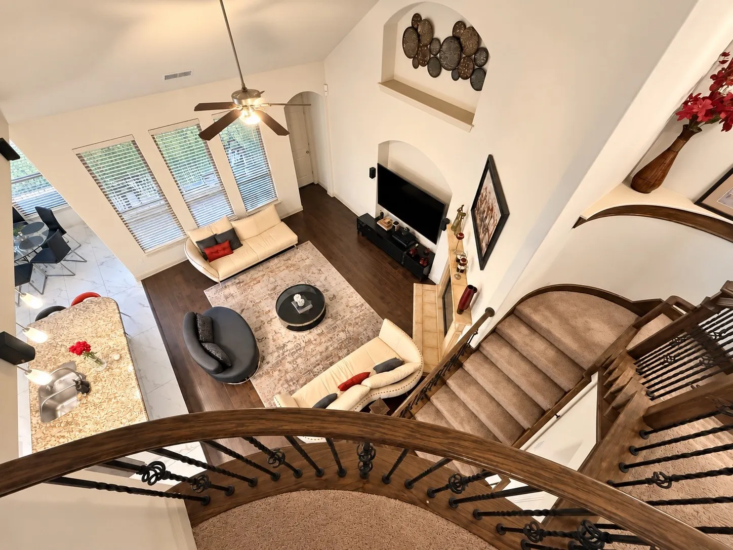 Single Family Residence For Sale in Dallas County , 220 Rolling Fork Bend, Irving, Texas 75039, 4 Bedroom, 4 Bathroom, 2 Garage spaces, 3,266 Sqft, built in 2012, mls#21389902, Real Estate Agent in Irving, Homes For Sale in Dallas county, Homes For Sale in Irving, Realtor in Irving Texas, Real Estate Brokerage Independent Realty Texas, Luminita Cordes Realtor