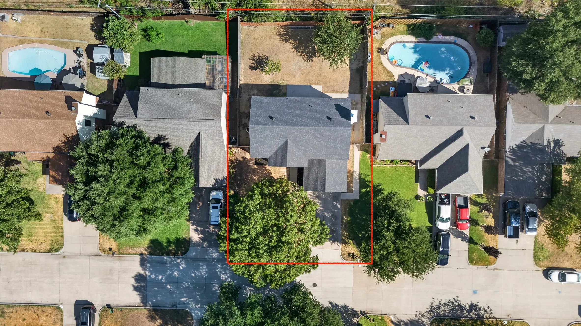 Single Family Residence For Sale in Tarrant County , 2630 Winslow Drive, Grand Prairie, Texas 75052, 4 Bedroom, 3 Bathroom, 2 Garage spaces, 2,332 Sqft, built in 1983, mls#21390050, Real Estate Agent in Grand Prairie, Homes For Sale in Tarrant county, Homes For Sale in Grand Prairie, Realtor in Grand Prairie Texas, Real Estate Brokerage Independent Realty Texas, Luminita Cordes Realtor