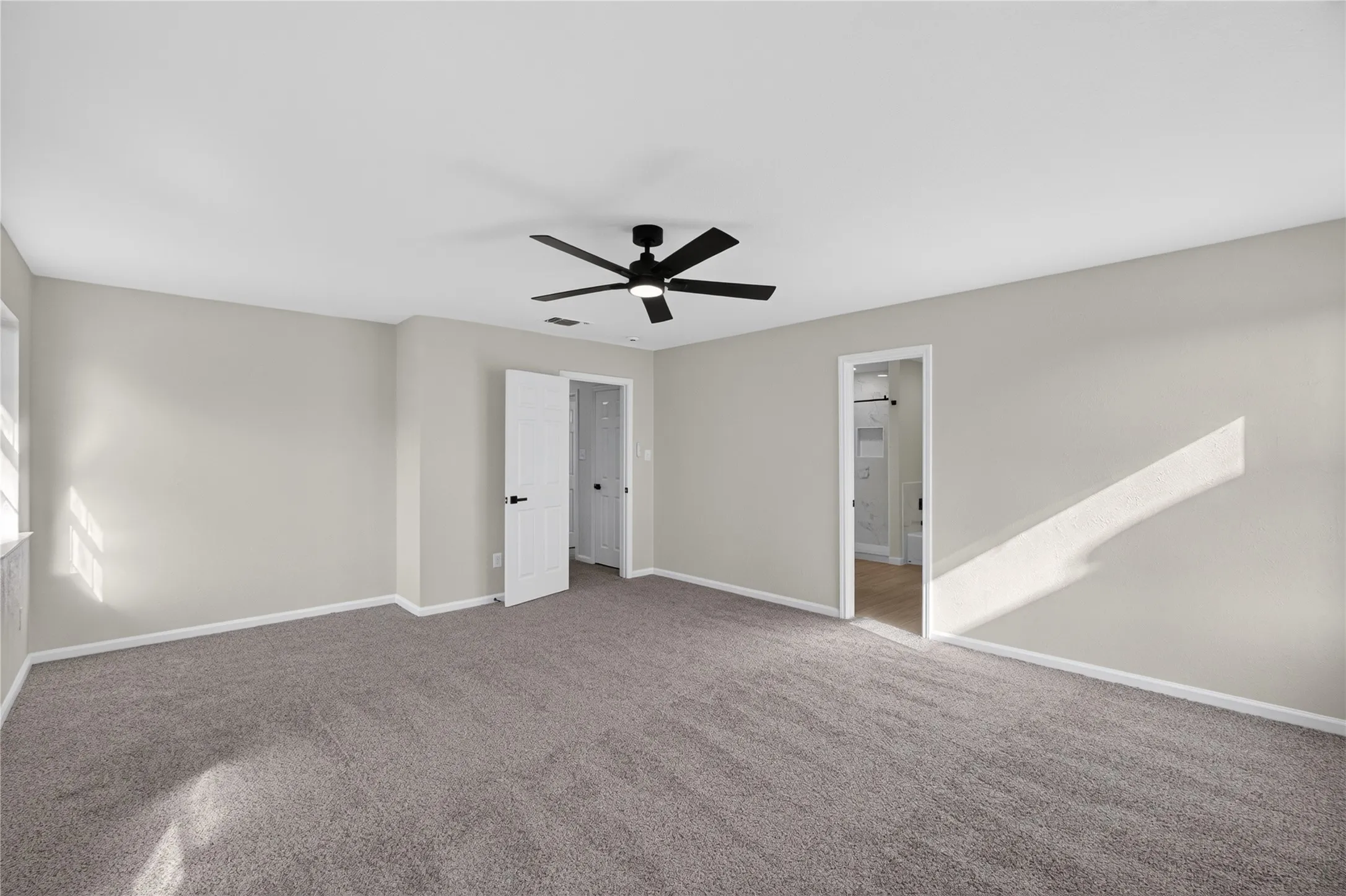 Single Family Residence For Sale in Tarrant County , 2630 Winslow Drive, Grand Prairie, Texas 75052, 4 Bedroom, 3 Bathroom, 2 Garage spaces, 2,332 Sqft, built in 1983, mls#21390050, Real Estate Agent in Grand Prairie, Homes For Sale in Tarrant county, Homes For Sale in Grand Prairie, Realtor in Grand Prairie Texas, Real Estate Brokerage Independent Realty Texas, Luminita Cordes Realtor