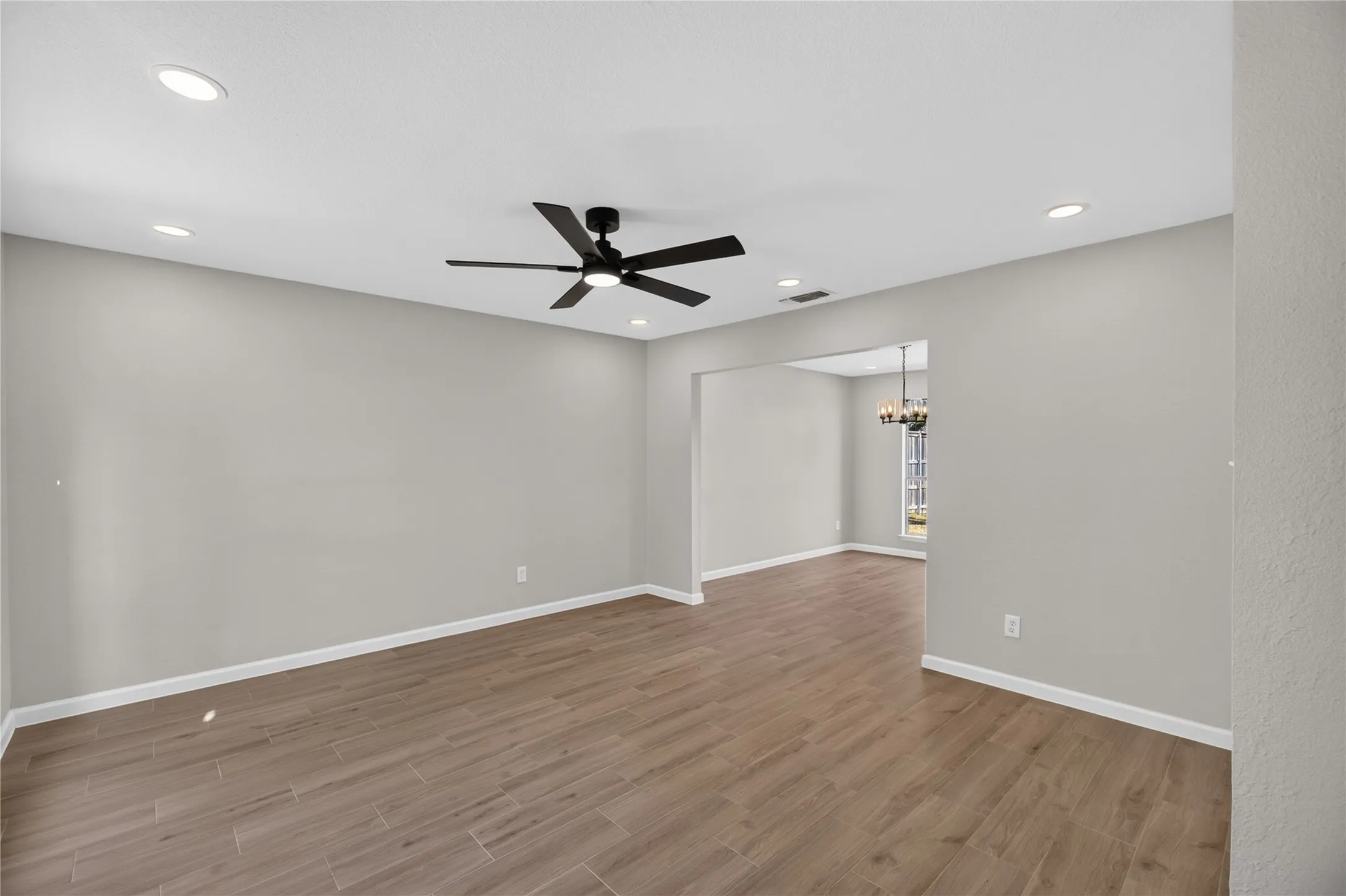 Single Family Residence For Sale in Tarrant County , 2630 Winslow Drive, Grand Prairie, Texas 75052, 4 Bedroom, 3 Bathroom, 2 Garage spaces, 2,332 Sqft, built in 1983, mls#21390050, Real Estate Agent in Grand Prairie, Homes For Sale in Tarrant county, Homes For Sale in Grand Prairie, Realtor in Grand Prairie Texas, Real Estate Brokerage Independent Realty Texas, Luminita Cordes Realtor