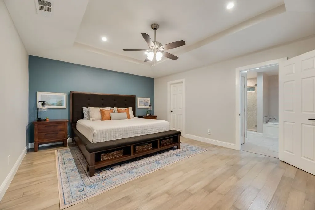 Single Family Residence For Sale in Collin County , 3208 Robin Road, Plano, Texas 75075, 4 Bedroom, 3 Bathroom, 2 Garage spaces, 2,395 Sqft, built in 1975, mls#21389113, Real Estate Agent in Plano, Homes For Sale in Collin county, Homes For Sale in Plano, Realtor in Plano Texas, Real Estate Brokerage Independent Realty Texas, Luminita Cordes Realtor