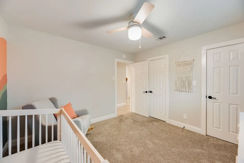 Single Family Residence For Sale in Collin County , 3208 Robin Road, Plano, Texas 75075, 4 Bedroom, 3 Bathroom, 2 Garage spaces, 2,395 Sqft, built in 1975, mls#21389113, Real Estate Agent in Plano, Homes For Sale in Collin county, Homes For Sale in Plano, Realtor in Plano Texas, Real Estate Brokerage Independent Realty Texas, Luminita Cordes Realtor