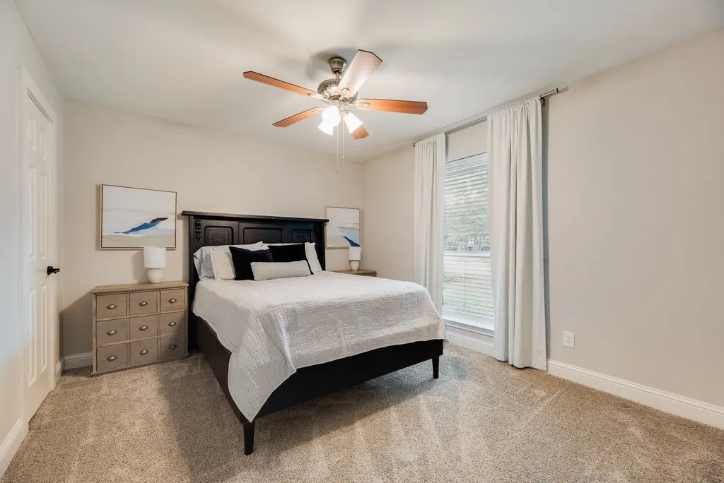 Single Family Residence For Sale in Collin County , 3208 Robin Road, Plano, Texas 75075, 4 Bedroom, 3 Bathroom, 2 Garage spaces, 2,395 Sqft, built in 1975, mls#21389113, Real Estate Agent in Plano, Homes For Sale in Collin county, Homes For Sale in Plano, Realtor in Plano Texas, Real Estate Brokerage Independent Realty Texas, Luminita Cordes Realtor