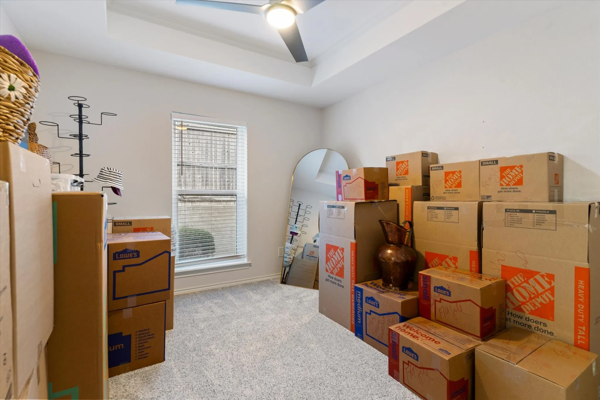Single Family Residence For Sale in Tarrant County , 501 Green Meadow Street N, Colleyville, Texas 76034, 5 Bedroom, 4 Bathroom, 2 Garage spaces, 2,900 Sqft, built in 1986, mls#21384904, Real Estate Agent in Colleyville, Homes For Sale in Tarrant county, Homes For Sale in Colleyville, Realtor in Colleyville Texas, Real Estate Brokerage Independent Realty Texas, Luminita Cordes Realtor