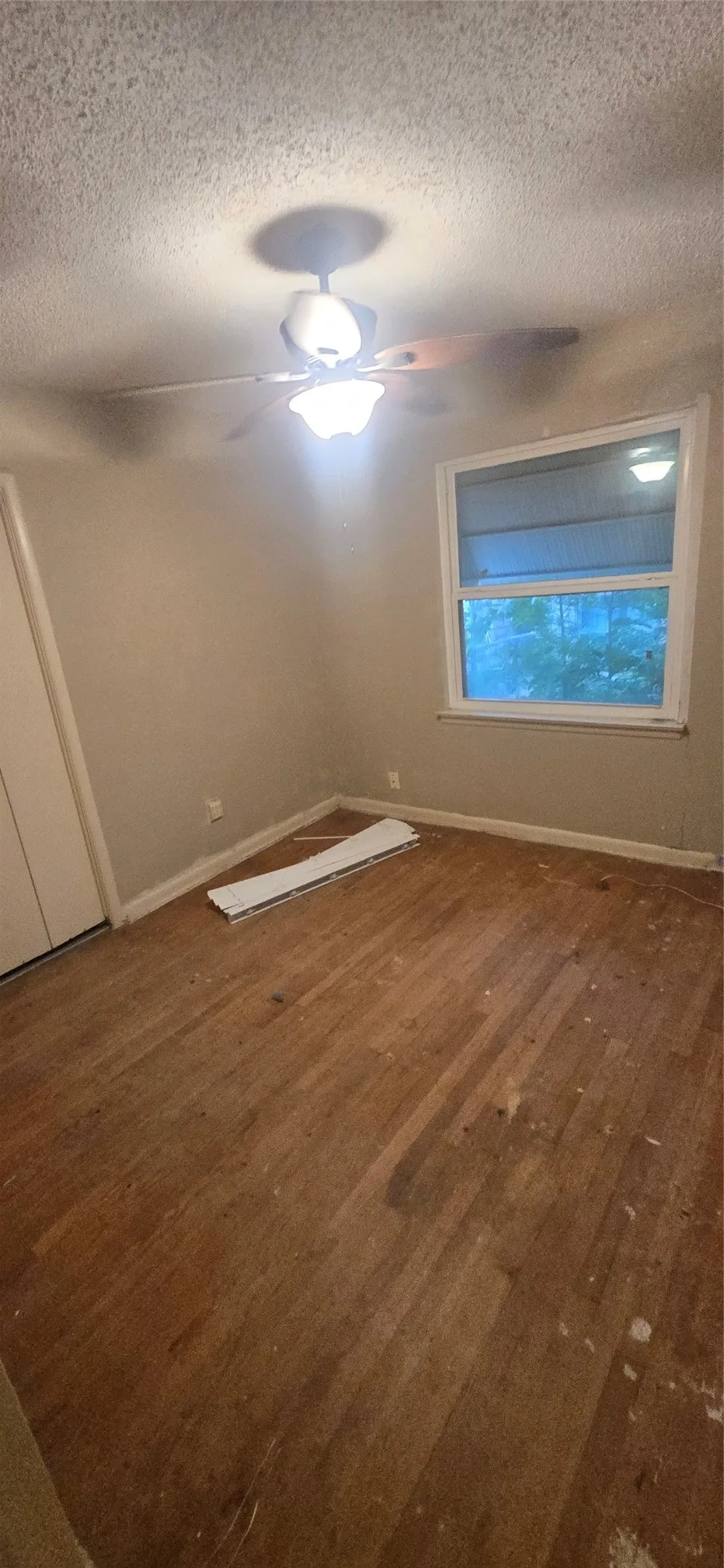 Single Family Residence For Sale in Dallas County , 12052 Bellafonte Drive, Dallas, Texas 75243, 4 Bedroom, 2 Bathroom, Garage spaces, 2,312 Sqft, built in 1955, mls#21287523, Real Estate Agent in Dallas, Homes For Sale in Dallas county, Homes For Sale in Dallas, Realtor in Dallas Texas, Real Estate Brokerage Independent Realty Texas, Luminita Cordes Realtor
