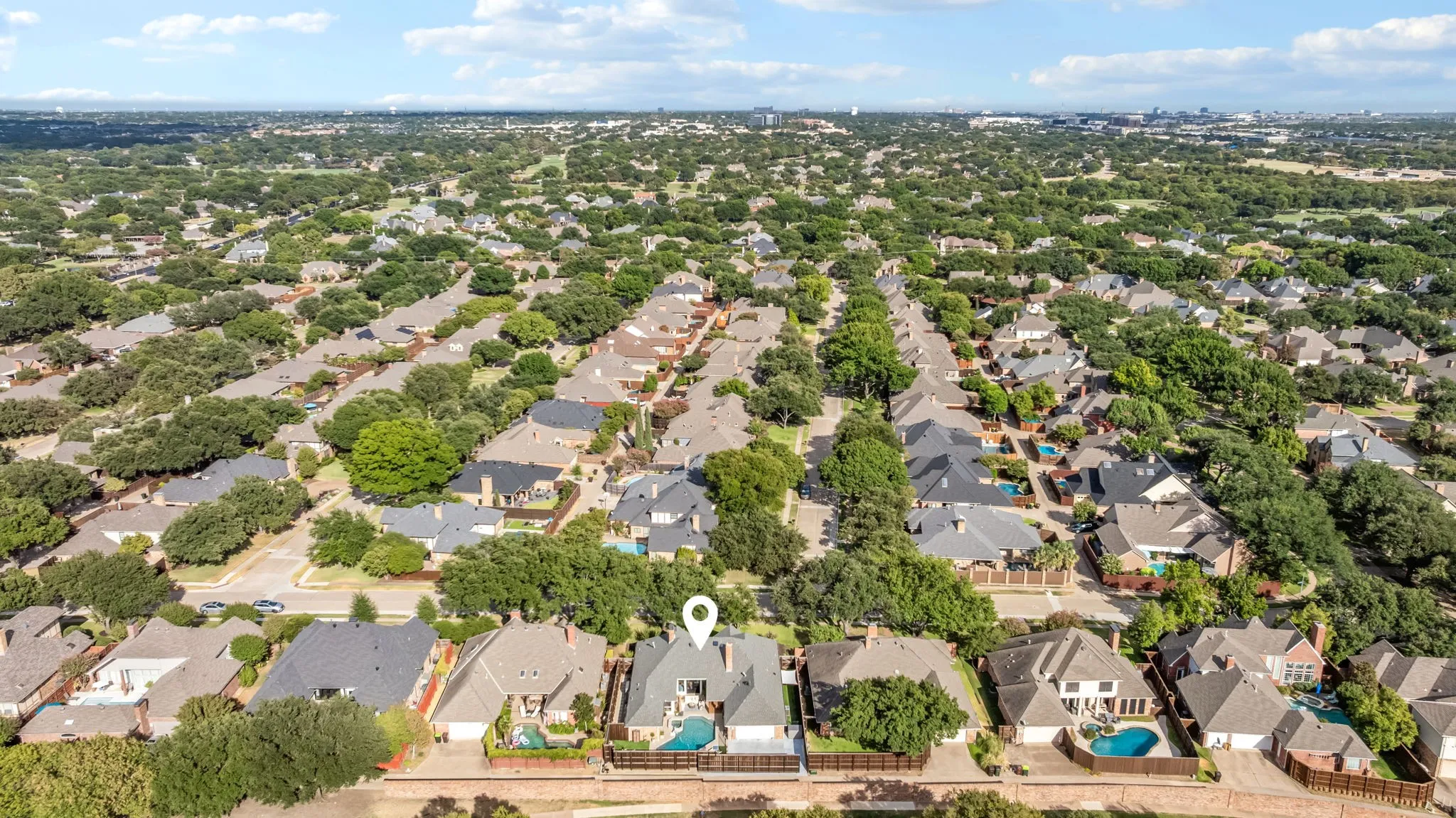 Single Family Residence For Sale in Collin County , 1801 Triple Crown Lane, Plano, Texas 75093, 4 Bedroom, 3 Bathroom, 2 Garage spaces, 2,923 Sqft, built in 1984, mls#21373476, Real Estate Agent in Plano, Homes For Sale in Collin county, Homes For Sale in Plano, Realtor in Plano Texas, Real Estate Brokerage Independent Realty Texas, Luminita Cordes Realtor