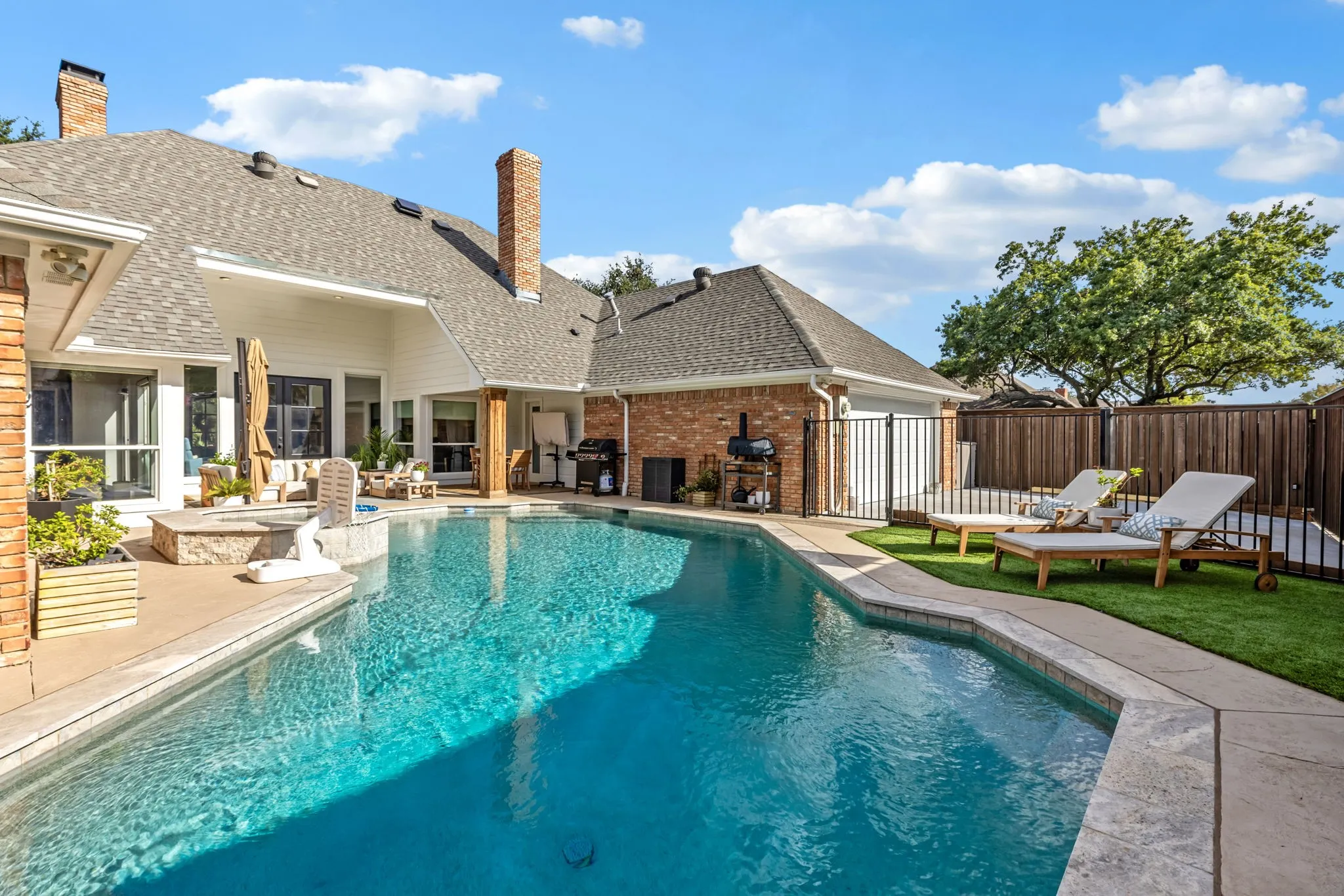 Single Family Residence For Sale in Collin County , 1801 Triple Crown Lane, Plano, Texas 75093, 4 Bedroom, 3 Bathroom, 2 Garage spaces, 2,923 Sqft, built in 1984, mls#21373476, Real Estate Agent in Plano, Homes For Sale in Collin county, Homes For Sale in Plano, Realtor in Plano Texas, Real Estate Brokerage Independent Realty Texas, Luminita Cordes Realtor