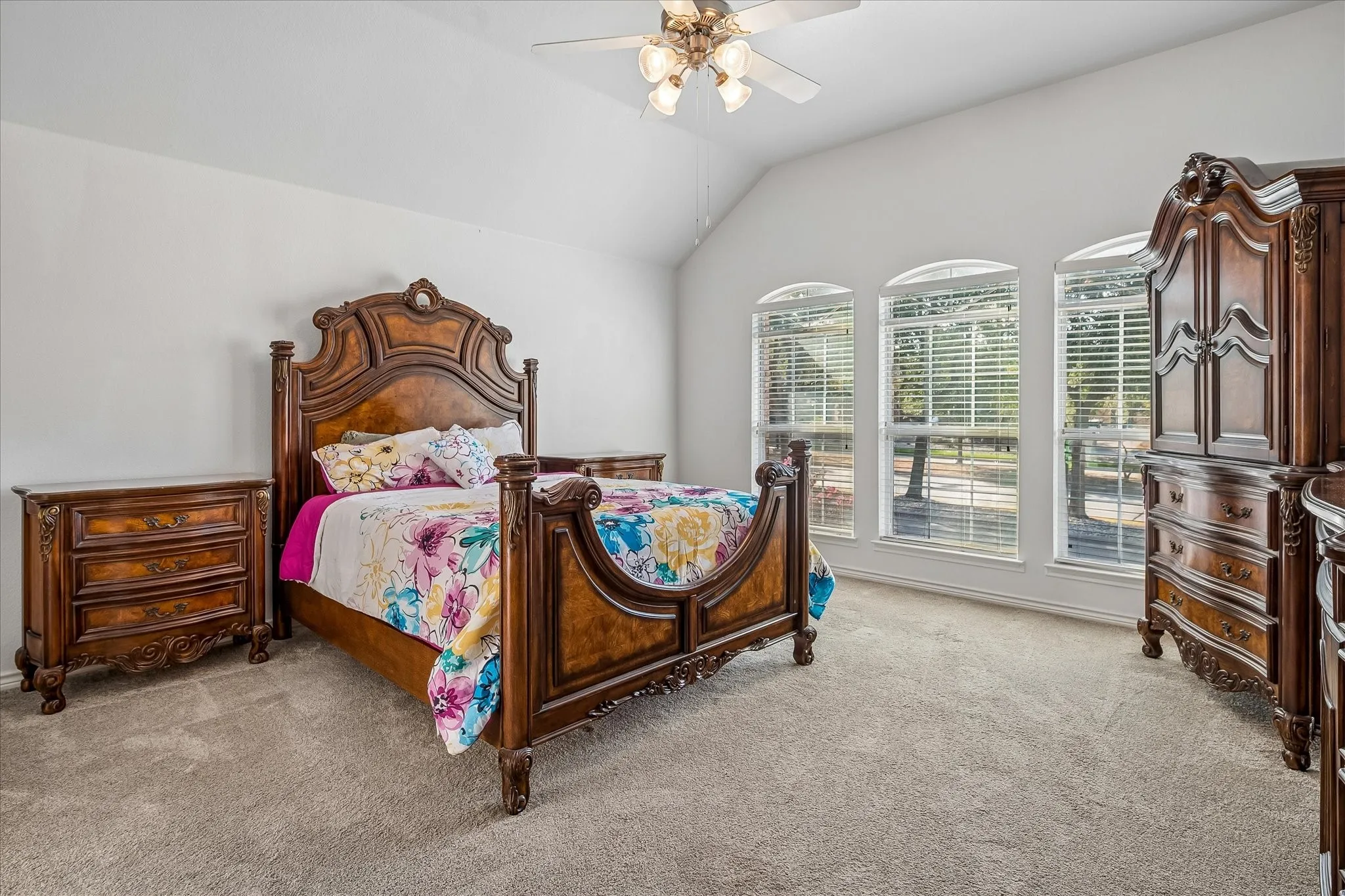 Single Family Residence For Sale in Collin County , 8016 Silverado Trail, Mc Kinney, Texas 75070, 4 Bedroom, 2 Bathroom, 2 Garage spaces, 2,229 Sqft, built in 2006, mls#21389202, Real Estate Agent in Mc Kinney, Homes For Sale in Collin county, Homes For Sale in Mc Kinney, Realtor in Mc Kinney Texas, Real Estate Brokerage Independent Realty Texas, Luminita Cordes Realtor