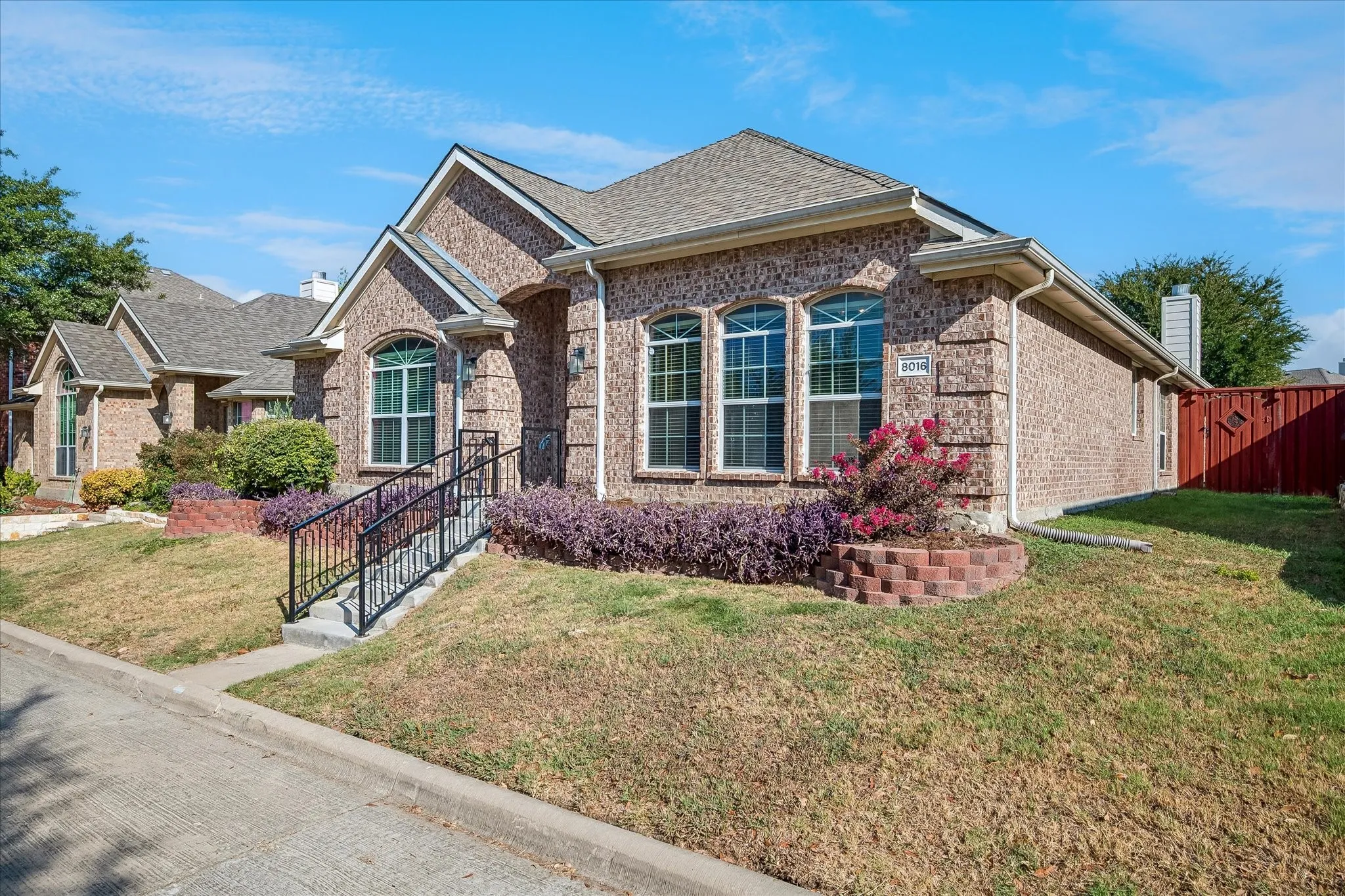 Single Family Residence For Sale in Collin County , 8016 Silverado Trail, Mc Kinney, Texas 75070, 4 Bedroom, 2 Bathroom, 2 Garage spaces, 2,229 Sqft, built in 2006, mls#21389202, Real Estate Agent in Mc Kinney, Homes For Sale in Collin county, Homes For Sale in Mc Kinney, Realtor in Mc Kinney Texas, Real Estate Brokerage Independent Realty Texas, Luminita Cordes Realtor