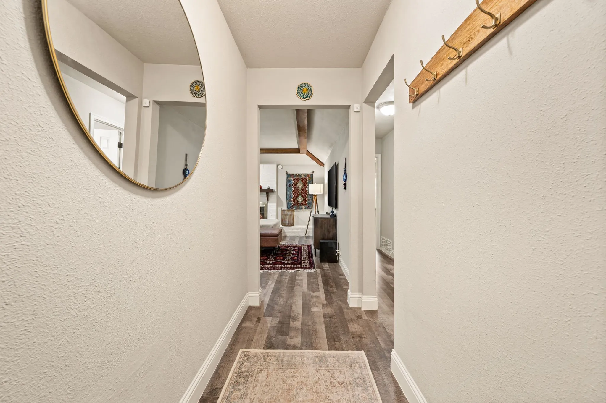 Single Family Residence For Sale in Tarrant County , 7613 N Richland Boulevard, North Richland Hills, Texas 76180, 3 Bedroom, 2 Bathroom, 2 Garage spaces, 1,565 Sqft, built in 1975, mls#21380868, Real Estate Agent in North Richland Hills, Homes For Sale in Tarrant county, Homes For Sale in North Richland Hills, Realtor in North Richland Hills Texas, Real Estate Brokerage Independent Realty Texas, Luminita Cordes Realtor