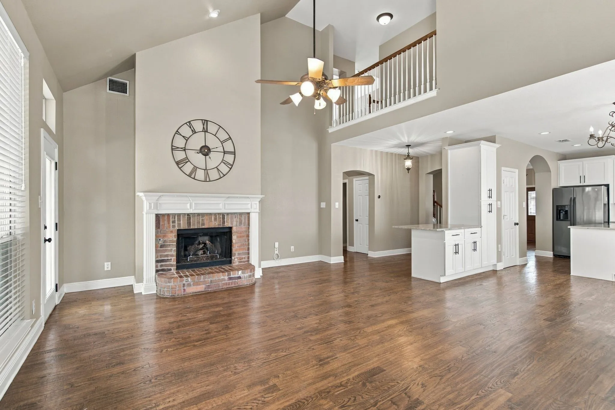 Single Family Residence For Sale in Denton County , 9991 Slick Rock Trail, Frisco, Texas 75033, 4 Bedroom, 3 Bathroom, 2 Garage spaces, 2,285 Sqft, built in 2001, mls#21385971, Real Estate Agent in Frisco, Homes For Sale in Denton county, Homes For Sale in Frisco, Realtor in Frisco Texas, Real Estate Brokerage Independent Realty Texas, Luminita Cordes Realtor