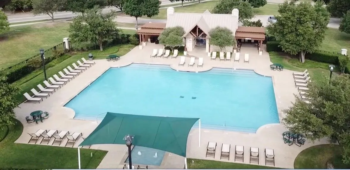 Single Family Residence For Sale in Denton County , 9991 Slick Rock Trail, Frisco, Texas 75033, 4 Bedroom, 3 Bathroom, 2 Garage spaces, 2,285 Sqft, built in 2001, mls#21385971, Real Estate Agent in Frisco, Homes For Sale in Denton county, Homes For Sale in Frisco, Realtor in Frisco Texas, Real Estate Brokerage Independent Realty Texas, Luminita Cordes Realtor