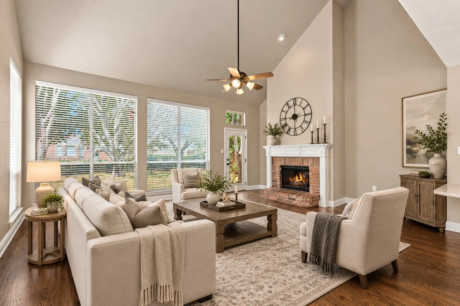 Single Family Residence For Sale in Denton County , 9991 Slick Rock Trail, Frisco, Texas 75033, 4 Bedroom, 3 Bathroom, 2 Garage spaces, 2,285 Sqft, built in 2001, mls#21385971, Real Estate Agent in Frisco, Homes For Sale in Denton county, Homes For Sale in Frisco, Realtor in Frisco Texas, Real Estate Brokerage Independent Realty Texas, Luminita Cordes Realtor