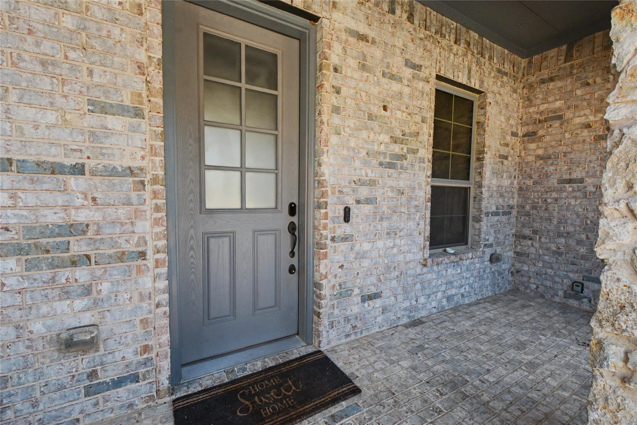 Townhouse For Rent in Tarrant County , 4533 English Maple Drive, Arlington, Texas 76005, 2 Bedroom, 3 Bathroom, 2 Garage spaces, 1,832 Sqft, built in 2021, mls#21389456, Real Estate Agent in Arlington, Homes For Rent in Tarrant county, Homes For Rent in Arlington, Realtor in Arlington Texas, Real Estate Brokerage Independent Realty Texas, Luminita Cordes Realtor