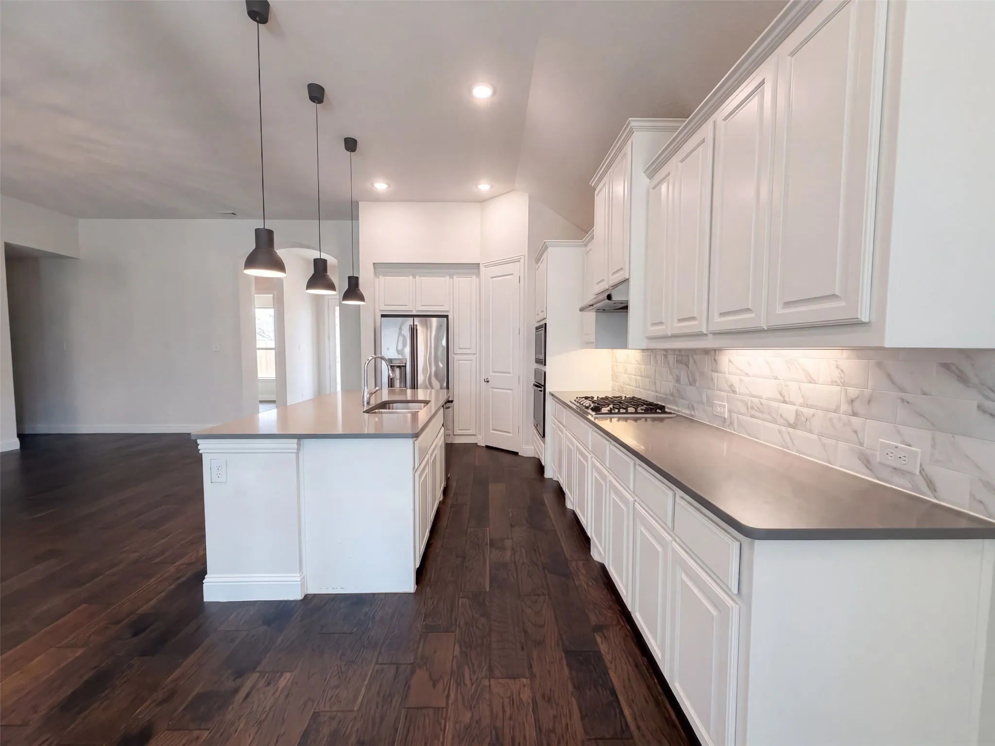 Single Family Residence For Sale in Denton County , 16204 Cullen Park Way, Prosper, Texas 75078, 4 Bedroom, 3 Bathroom, 3 Garage spaces, 3,008 Sqft, built in 2018, mls#21390135, Real Estate Agent in Prosper, Homes For Sale in Denton county, Homes For Sale in Prosper, Realtor in Prosper Texas, Real Estate Brokerage Independent Realty Texas, Luminita Cordes Realtor
