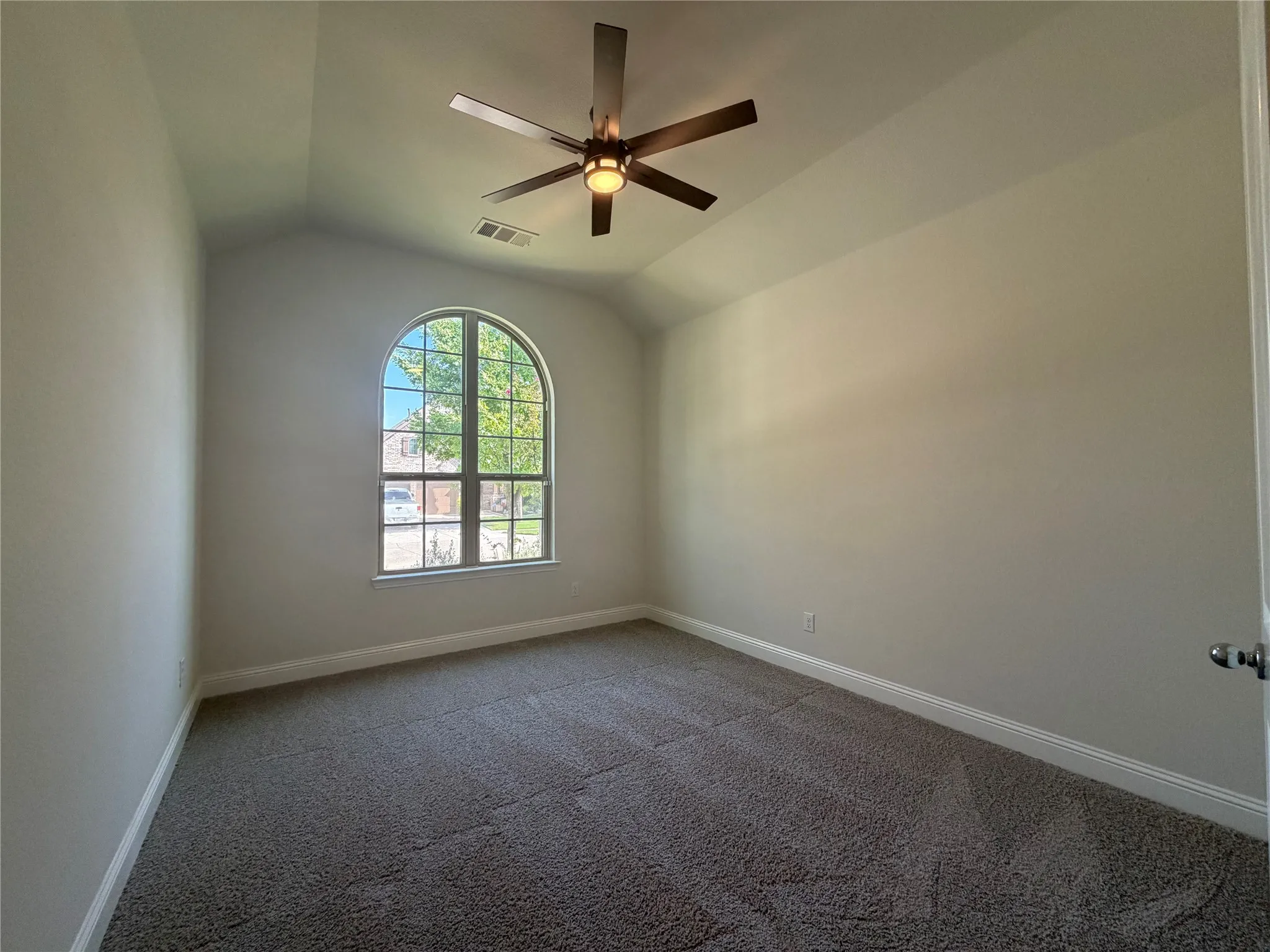 Single Family Residence For Sale in Denton County , 16204 Cullen Park Way, Prosper, Texas 75078, 4 Bedroom, 3 Bathroom, 3 Garage spaces, 3,008 Sqft, built in 2018, mls#21390135, Real Estate Agent in Prosper, Homes For Sale in Denton county, Homes For Sale in Prosper, Realtor in Prosper Texas, Real Estate Brokerage Independent Realty Texas, Luminita Cordes Realtor
