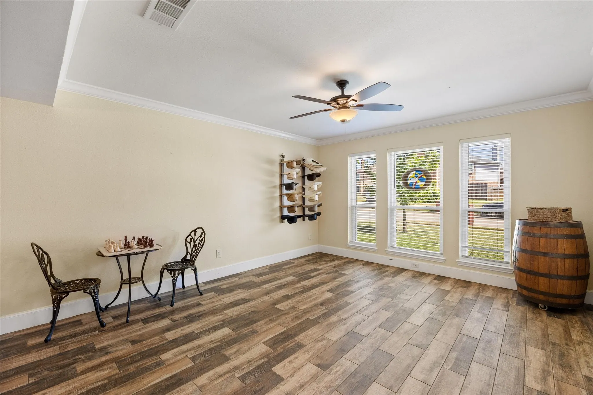 Single Family Residence For Sale in Tarrant County , 1244 Topeka Drive, Saginaw, Texas 76131, 4 Bedroom, 3 Bathroom, 2 Garage spaces, 4,064 Sqft, built in 1999, mls#21388450, Real Estate Agent in Saginaw, Homes For Sale in Tarrant county, Homes For Sale in Saginaw, Realtor in Saginaw Texas, Real Estate Brokerage Independent Realty Texas, Luminita Cordes Realtor