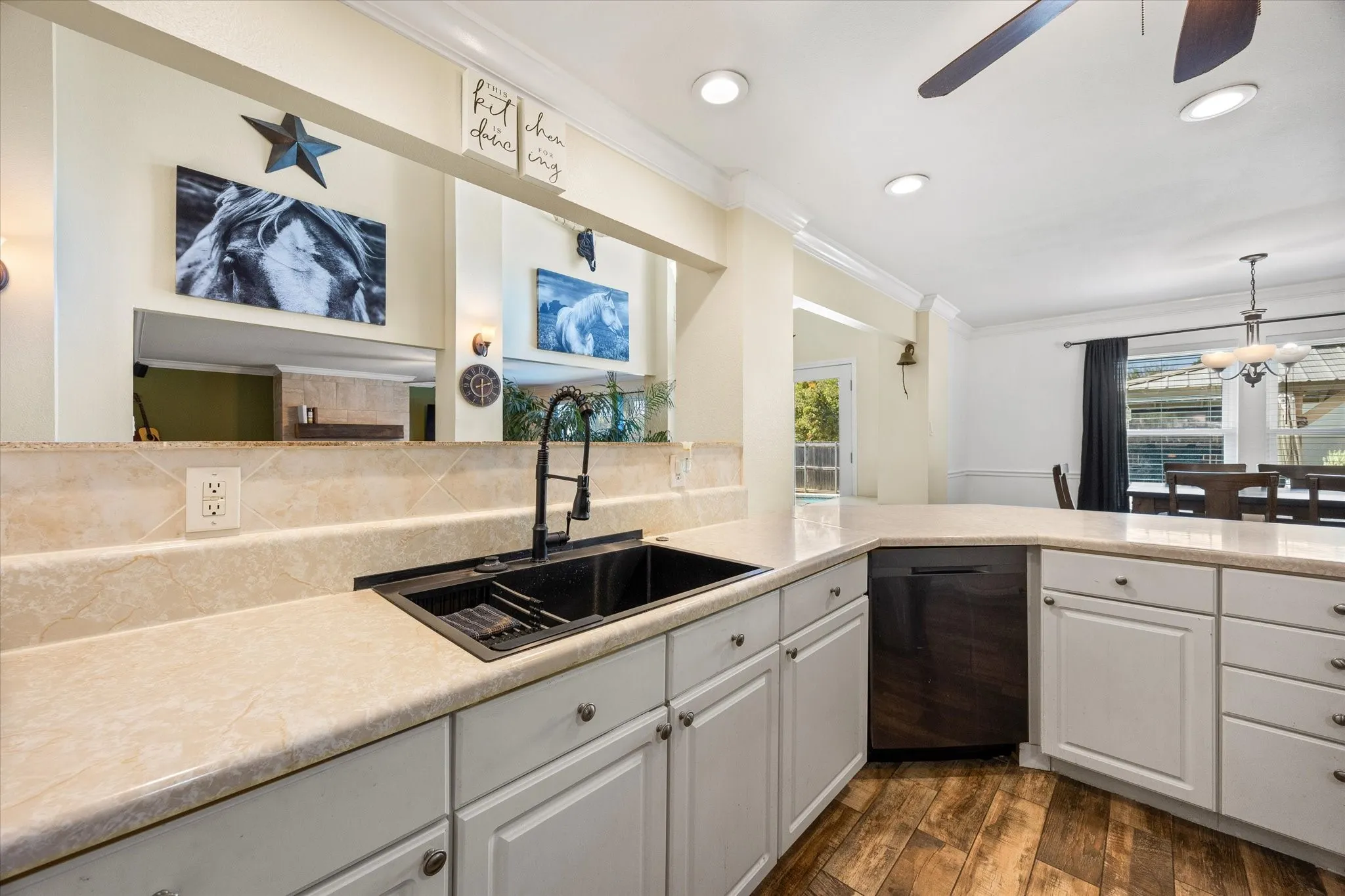 Single Family Residence For Sale in Tarrant County , 1244 Topeka Drive, Saginaw, Texas 76131, 4 Bedroom, 3 Bathroom, 2 Garage spaces, 4,064 Sqft, built in 1999, mls#21388450, Real Estate Agent in Saginaw, Homes For Sale in Tarrant county, Homes For Sale in Saginaw, Realtor in Saginaw Texas, Real Estate Brokerage Independent Realty Texas, Luminita Cordes Realtor