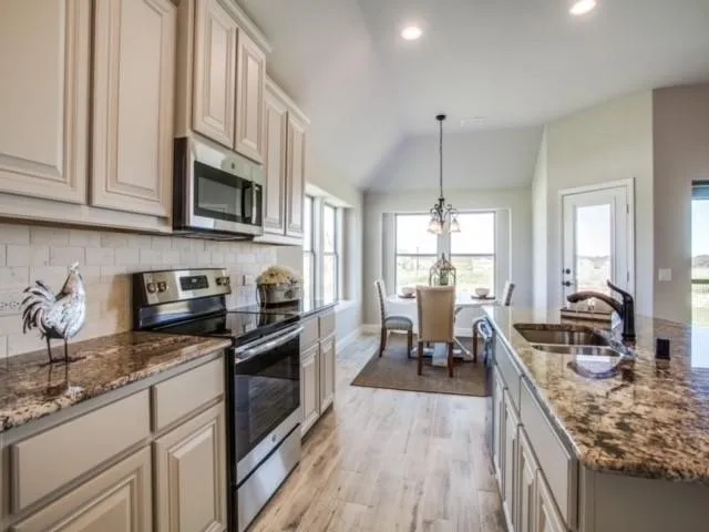 Single Family Residence For Sale in Fannin County , 1218 Anderson Drive, Trenton, Texas 75490, 3 Bedroom, 2 Bathroom, Garage spaces, 1,608 Sqft, built in 2024, mls#21390137, Real Estate Agent in Trenton, Homes For Sale in Fannin county, Homes For Sale in Trenton, Realtor in Trenton Texas, Real Estate Brokerage Independent Realty Texas, Luminita Cordes Realtor