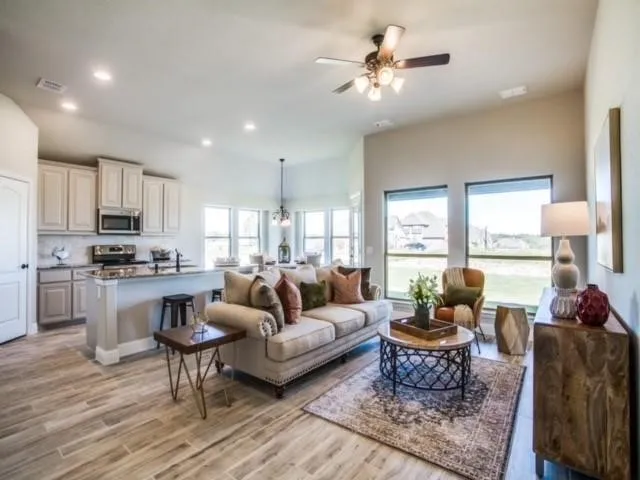 Single Family Residence For Sale in Fannin County , 1218 Anderson Drive, Trenton, Texas 75490, 3 Bedroom, 2 Bathroom, Garage spaces, 1,608 Sqft, built in 2024, mls#21390137, Real Estate Agent in Trenton, Homes For Sale in Fannin county, Homes For Sale in Trenton, Realtor in Trenton Texas, Real Estate Brokerage Independent Realty Texas, Luminita Cordes Realtor
