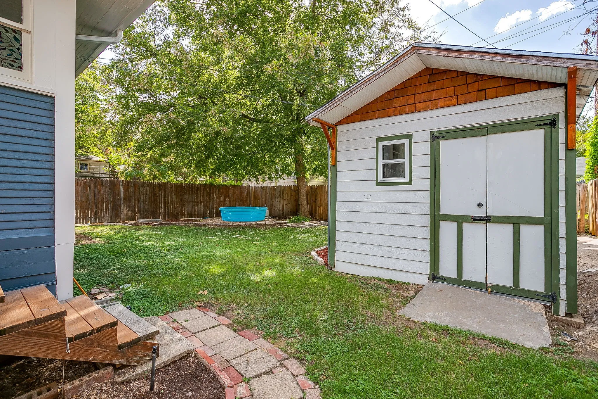 Single Family Residence For Sale in Tarrant County , 1406 6th Avenue, Fort Worth, Texas 76104, 3 Bedroom, 2 Bathroom, Garage spaces, 2,043 Sqft, built in 1915, mls#21390120, Real Estate Agent in Fort Worth, Homes For Sale in Tarrant county, Homes For Sale in Fort Worth, Realtor in Fort Worth Texas, Real Estate Brokerage Independent Realty Texas, Luminita Cordes Realtor