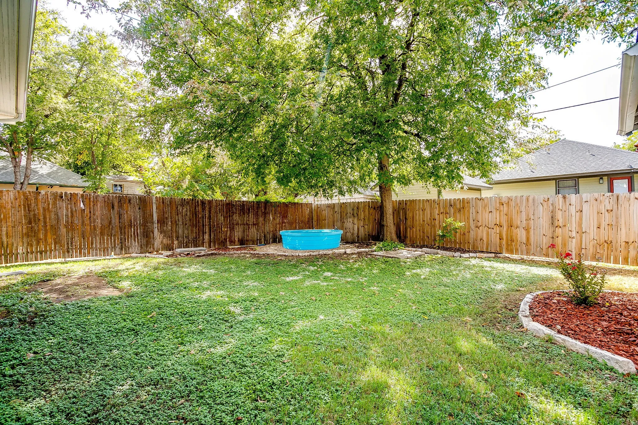 Single Family Residence For Sale in Tarrant County , 1406 6th Avenue, Fort Worth, Texas 76104, 3 Bedroom, 2 Bathroom, Garage spaces, 2,043 Sqft, built in 1915, mls#21390120, Real Estate Agent in Fort Worth, Homes For Sale in Tarrant county, Homes For Sale in Fort Worth, Realtor in Fort Worth Texas, Real Estate Brokerage Independent Realty Texas, Luminita Cordes Realtor