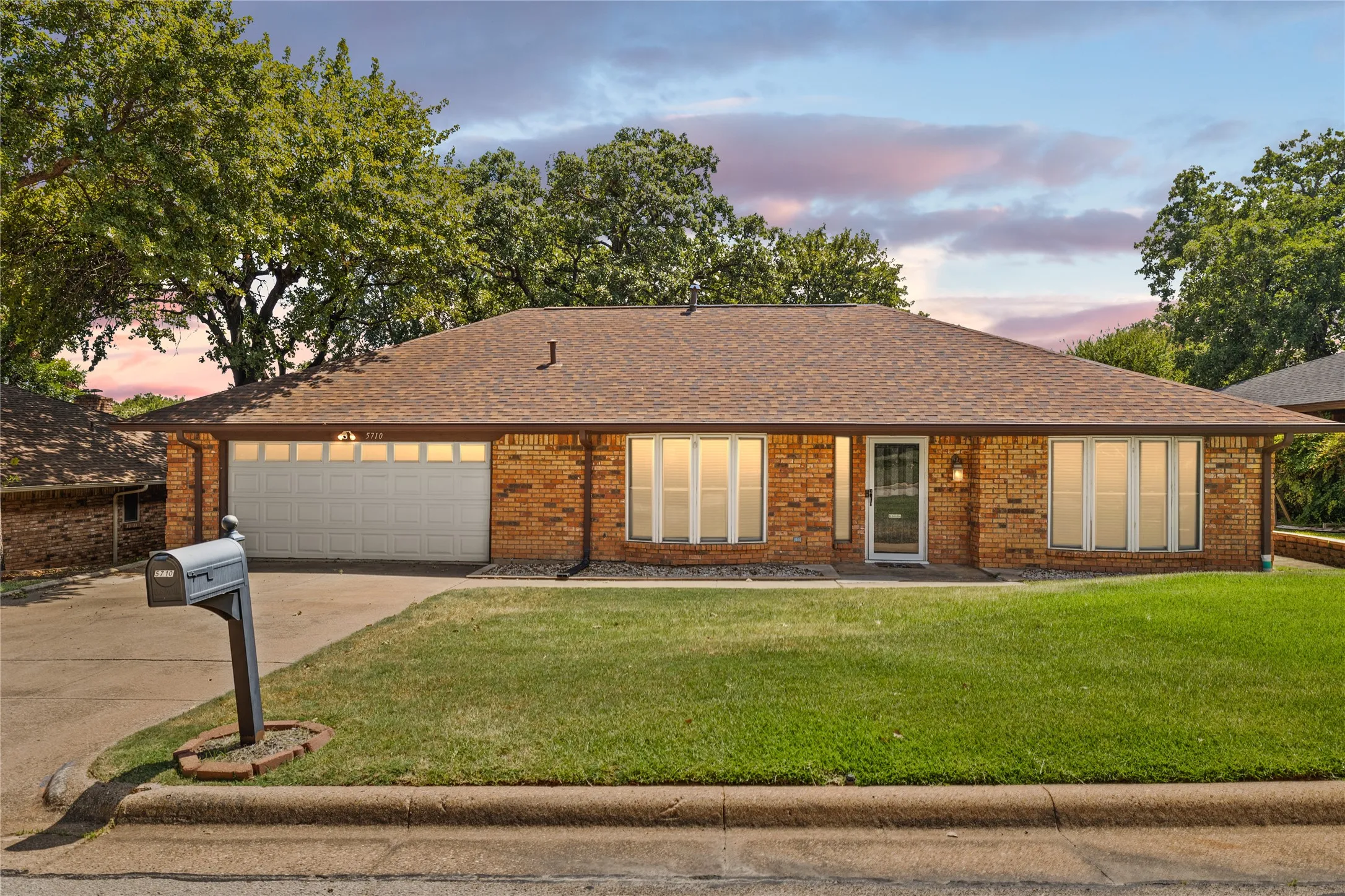 Single Family Residence For Sale